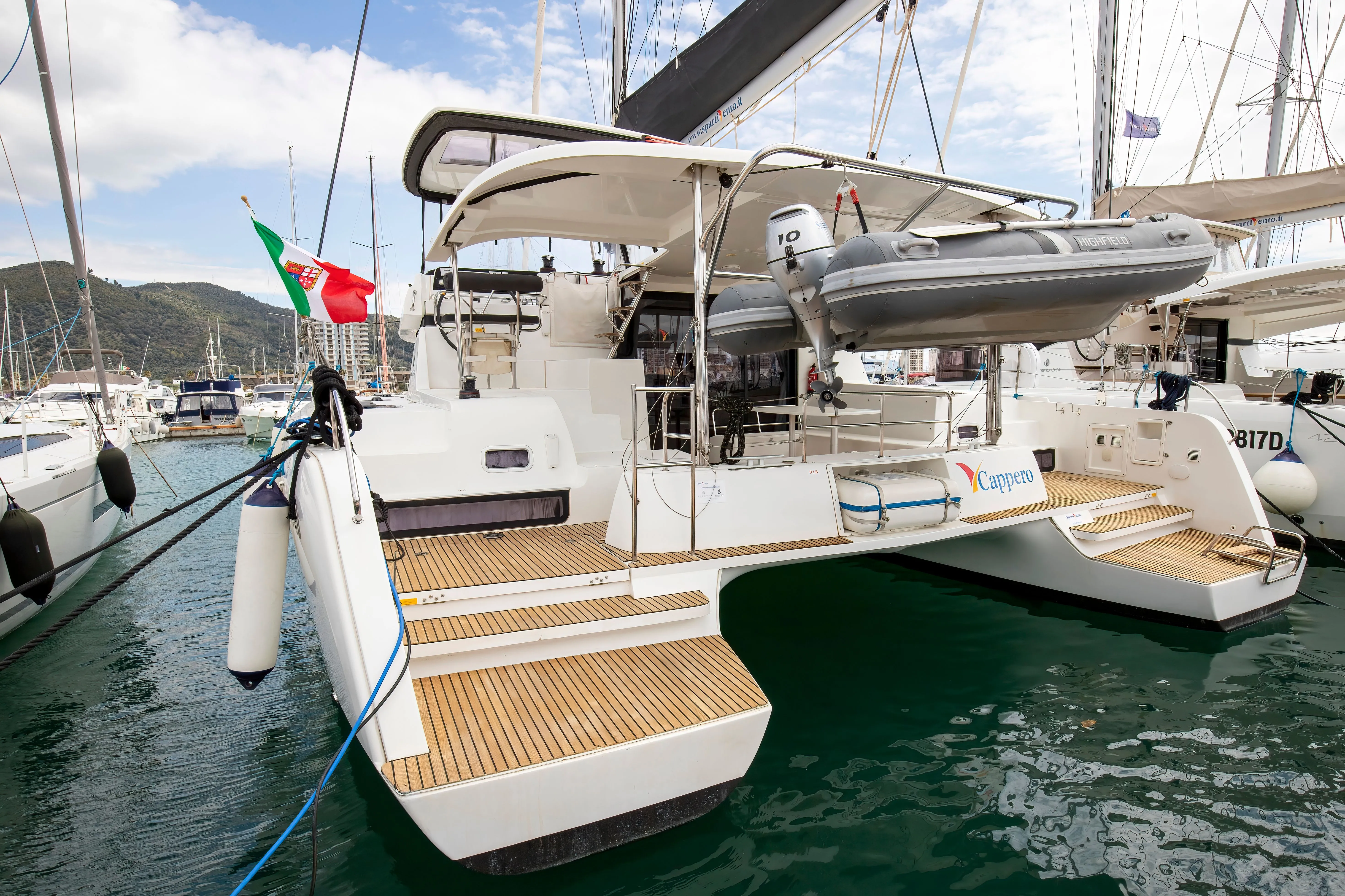Charter a 12.94m 6 Cabin Catamaran in Salerno