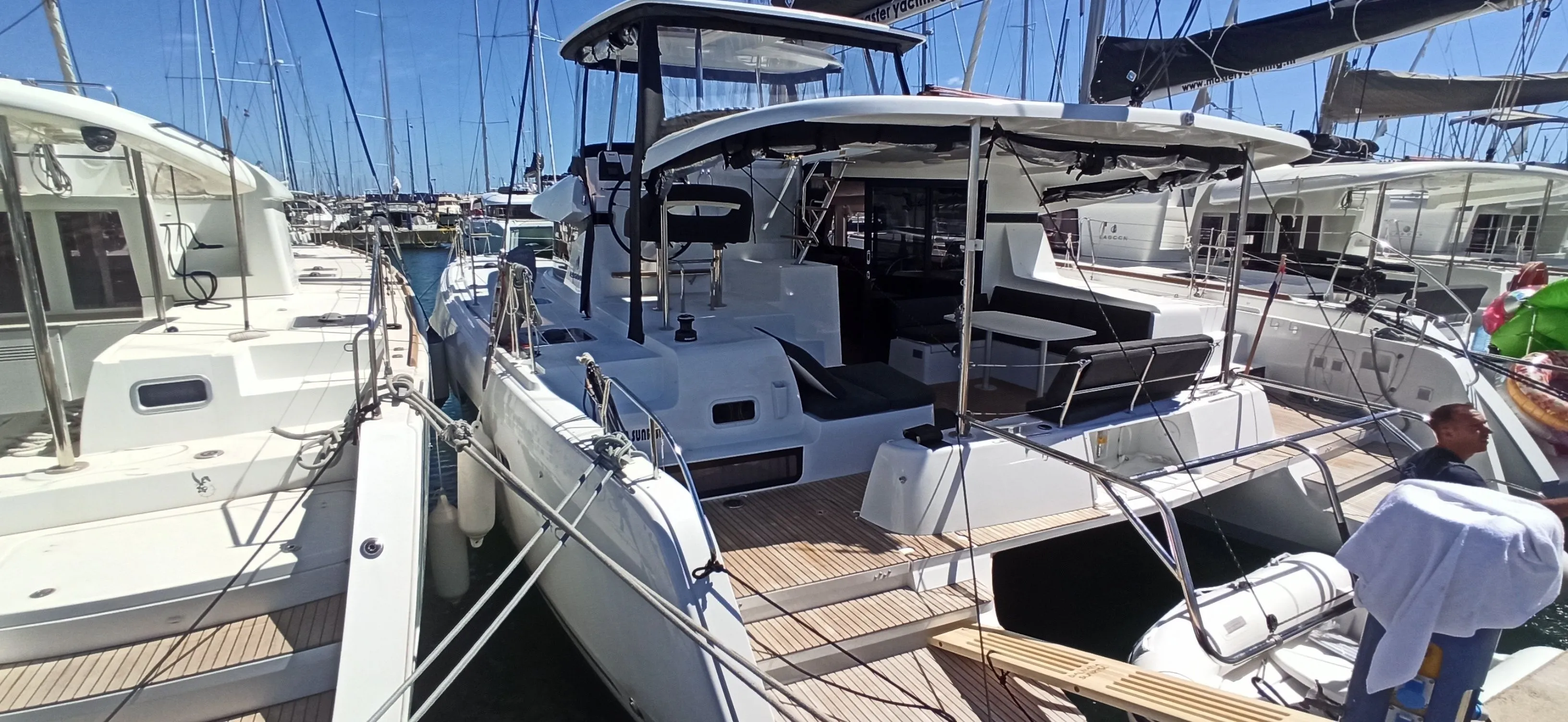 Explore Sukosan on a 12.8m Rental Boat