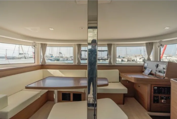 Day One Charterboot - 3