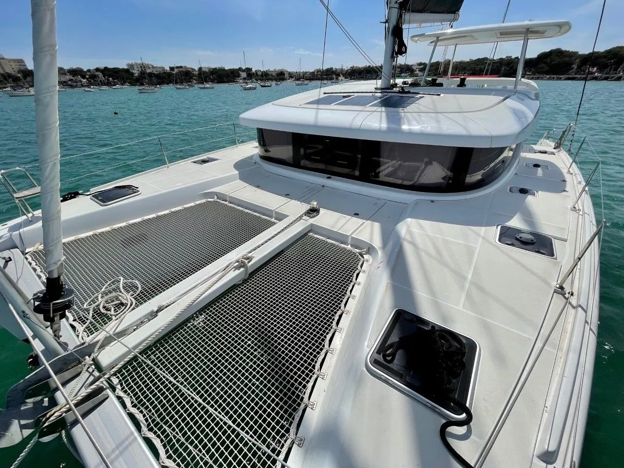 Charter a 12.8m Lagoon 42 in Portocolom