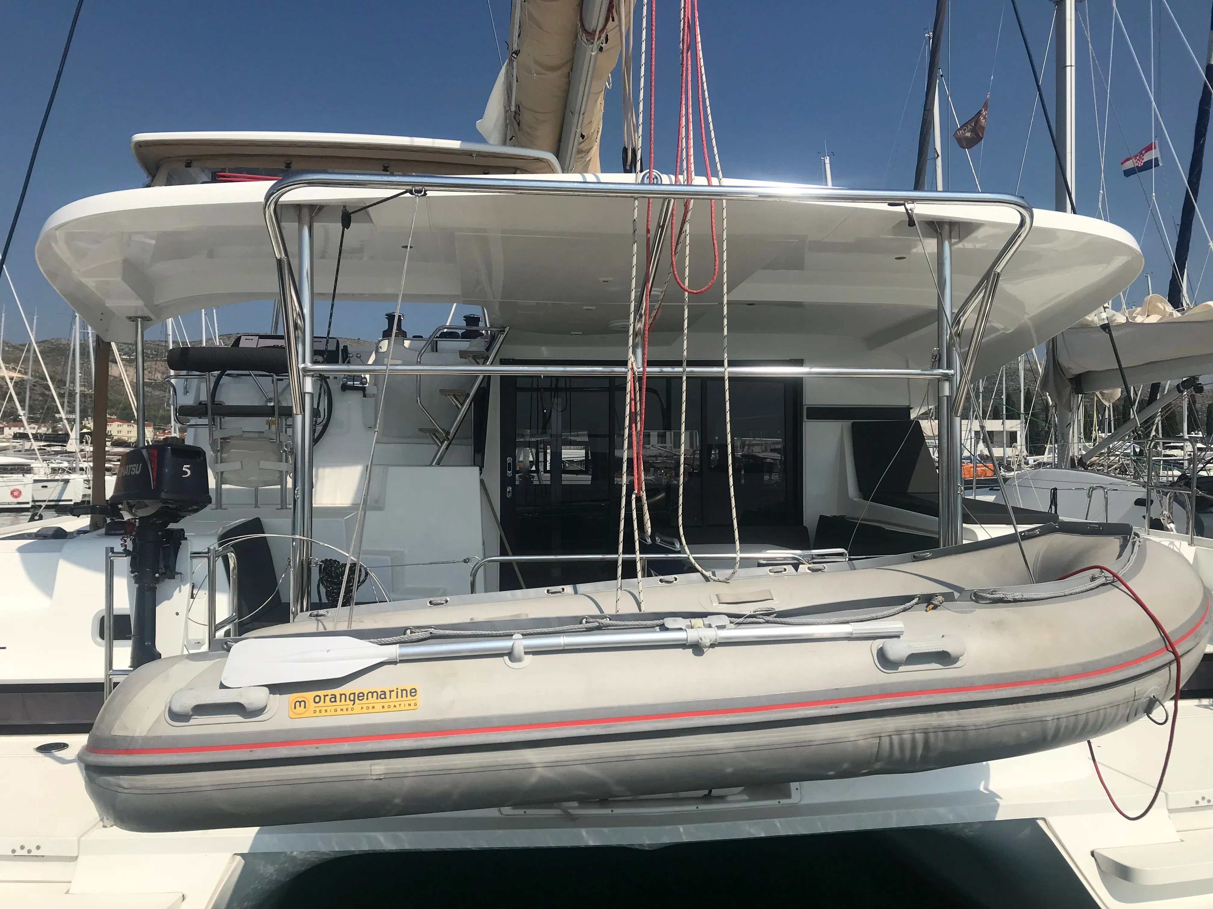 Charter a 12.8m Lagoon 42 Catamaran in Zaton