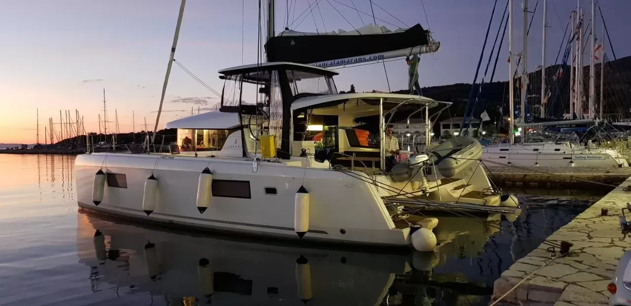 Dream of Life Charterboot - 3