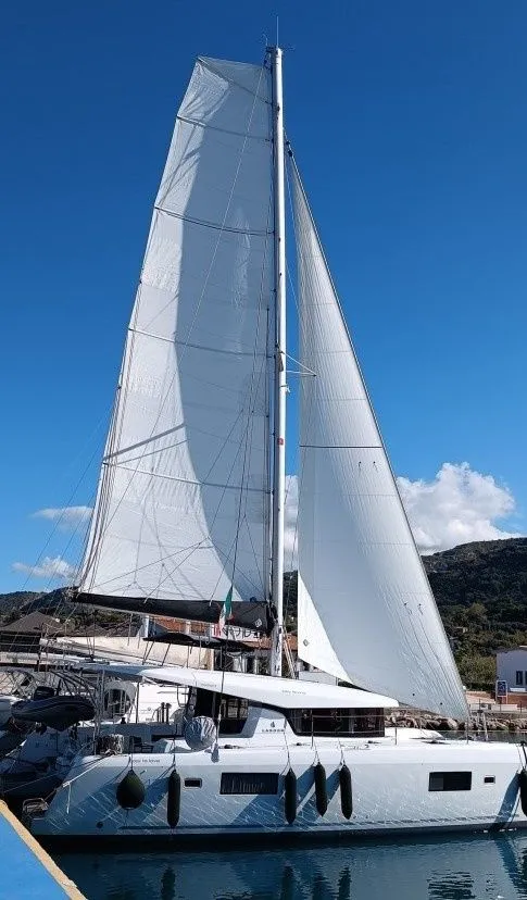 Easy to Love Charter Boat