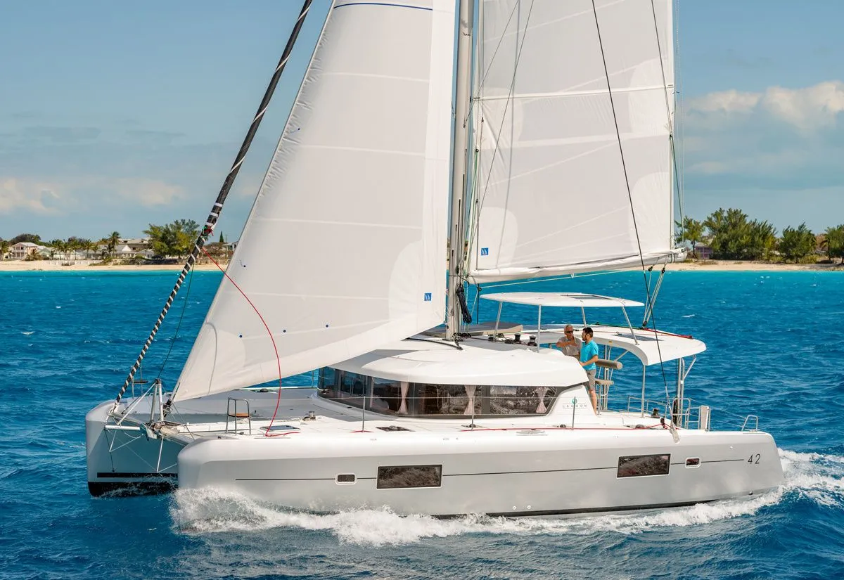 Rent a 12.8m Lagoon 42 in Fajardo