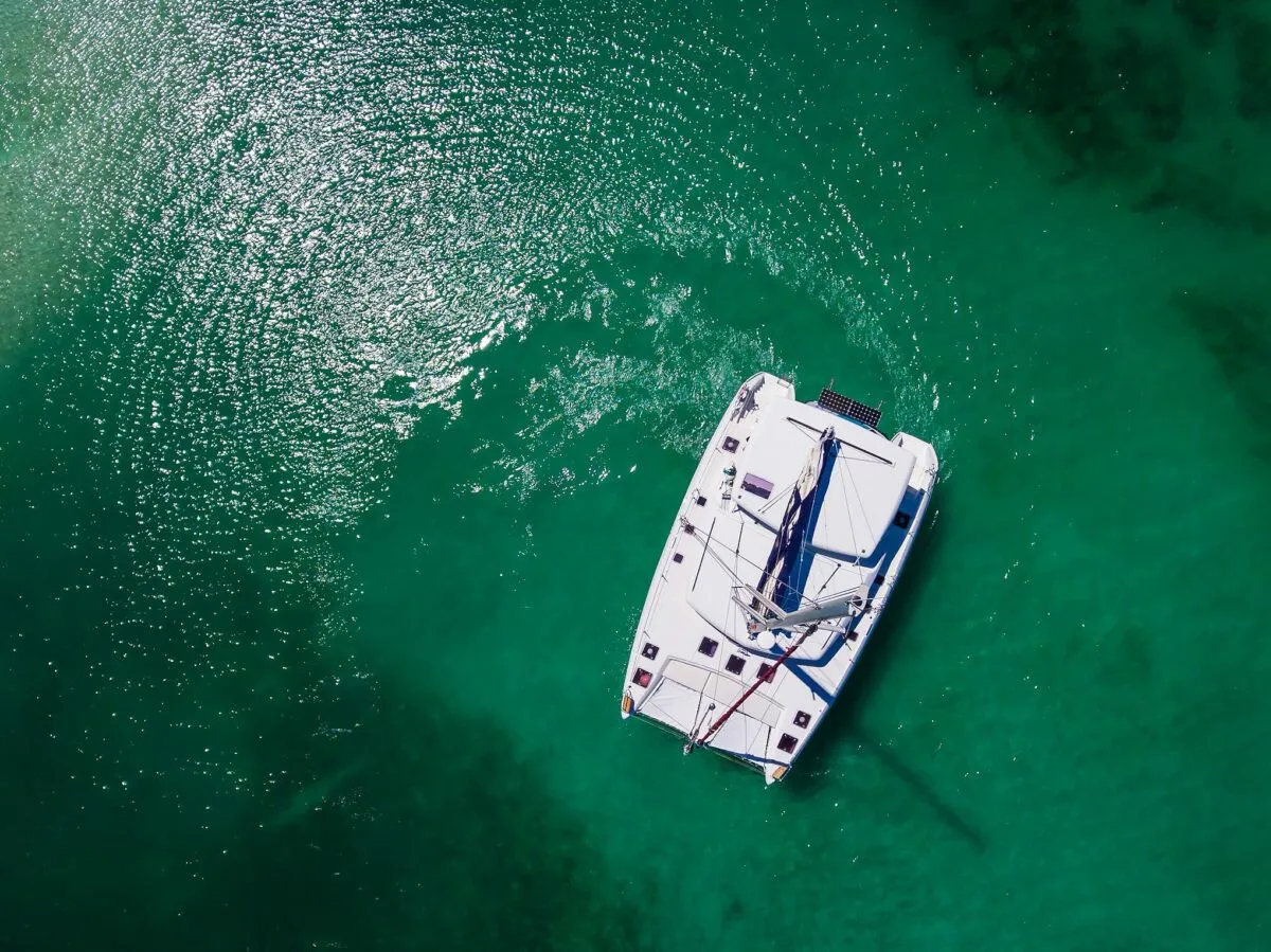 Rent a 12.8m Boat in Puerto Aventuras
