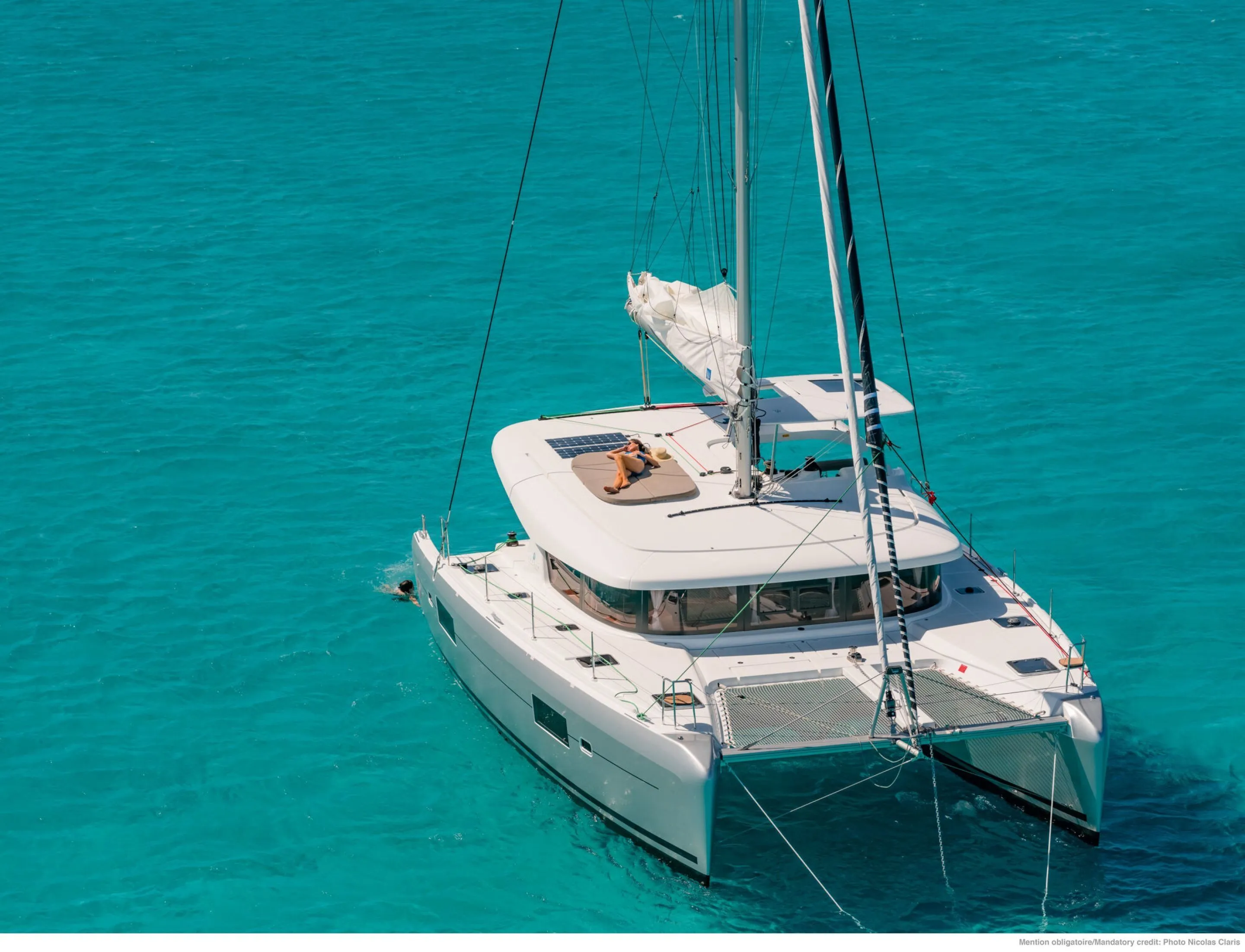 Rent a 12.8m Lagoon 42 Catamaran in Nanaimo