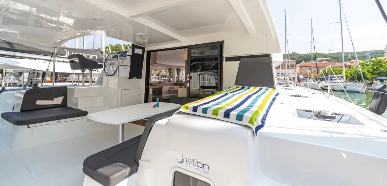 Explore Skradin on a 12.8m Lagoon 42 Catamaran Rental
