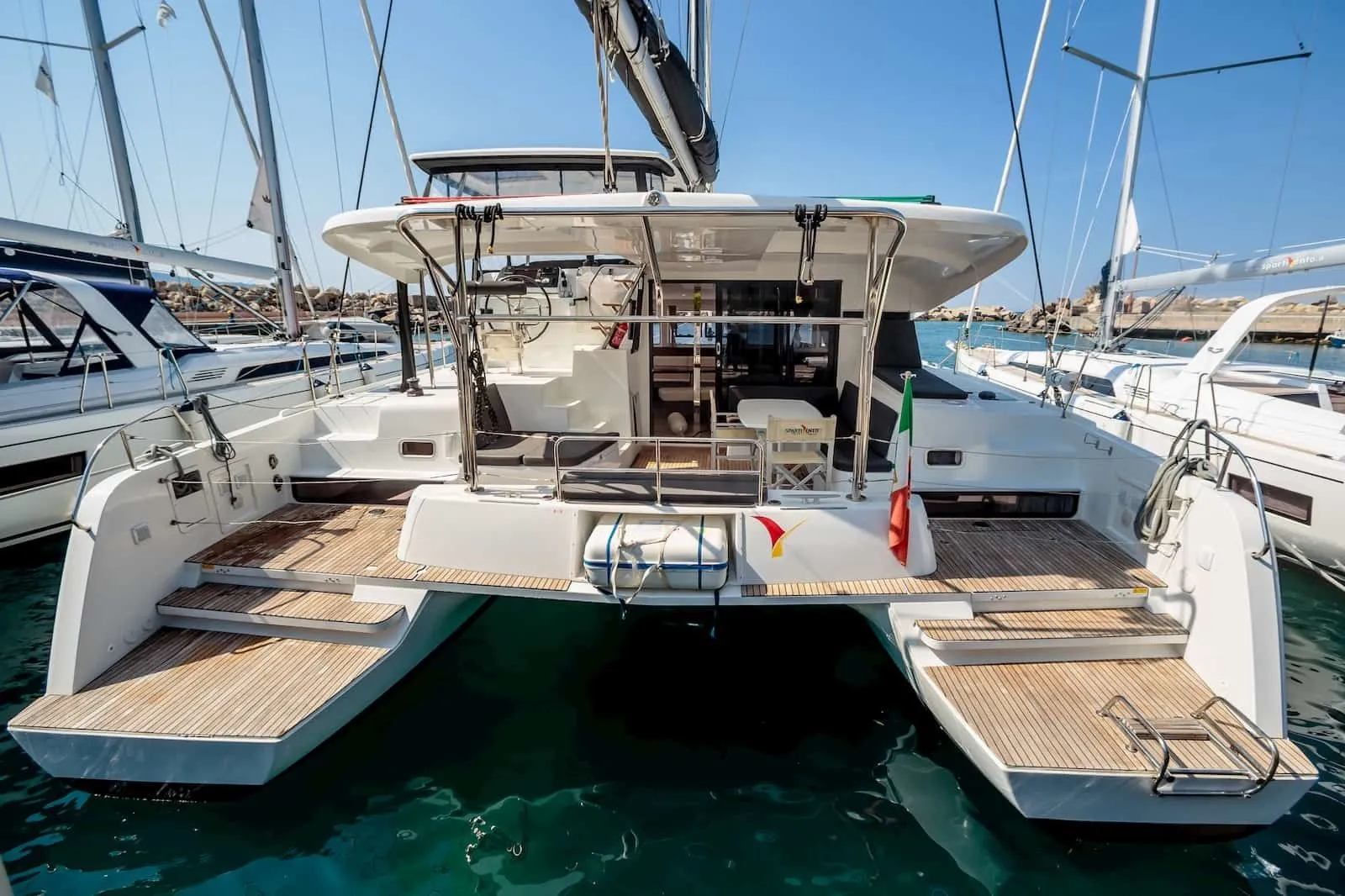 Gelsomino Charter Boat