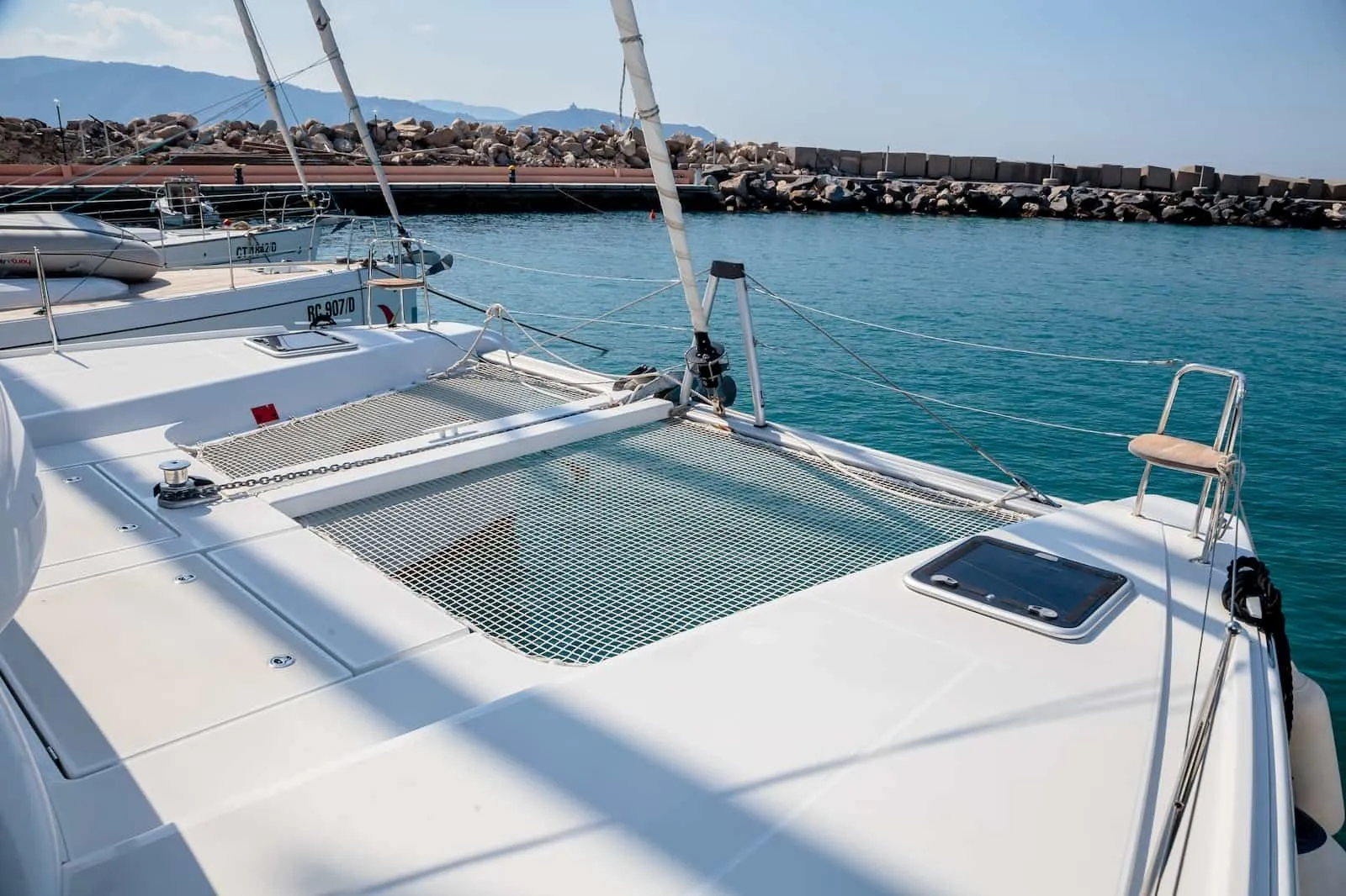 Charter a 12.94m Catamaran Lagoon 42 in Castiglioncello