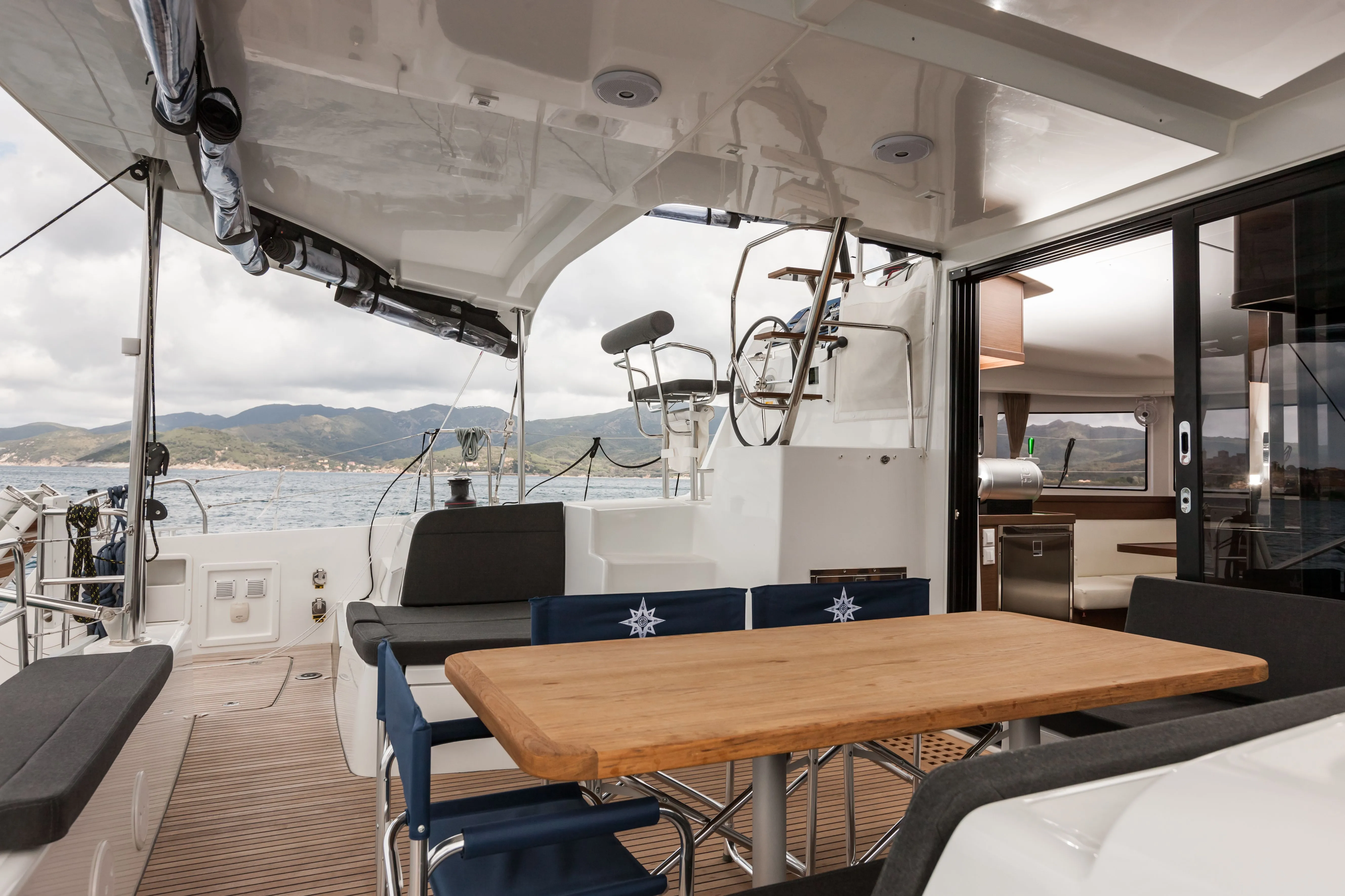 Kireina Charter Boat