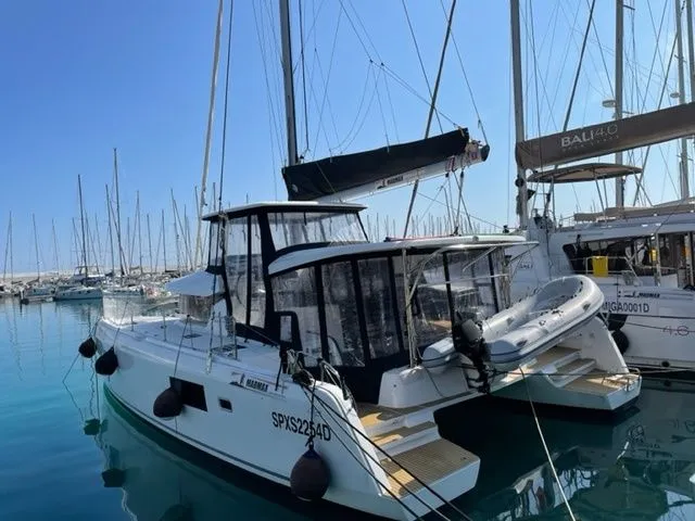 Rent a 12.94m 5 Cabin Catamaran in Portoferraio