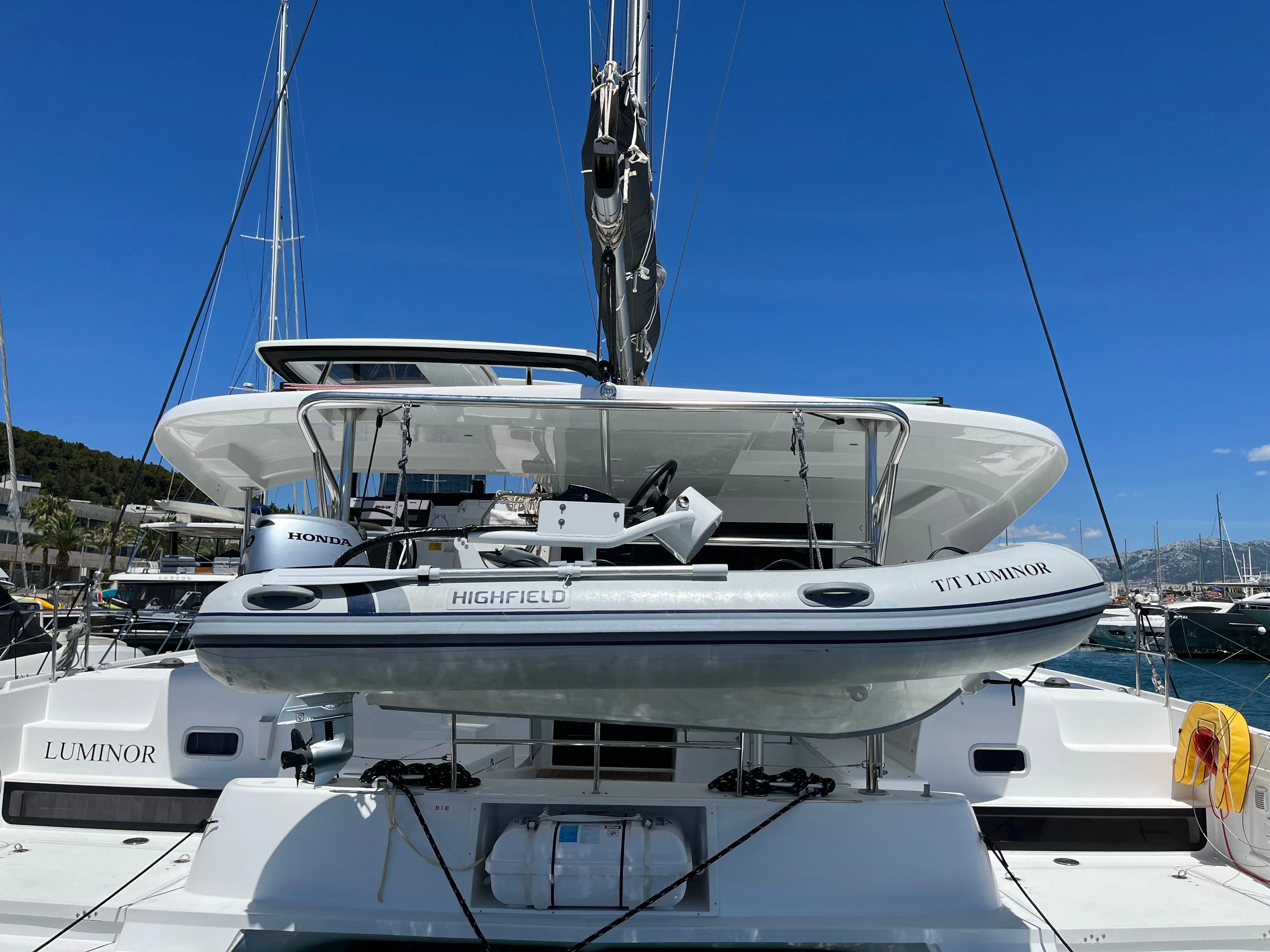 12.8m Split 6 Cabin Catamaran Hire