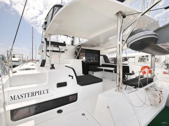 Charter a 12.8m Lagoon 42 Catamaran in Sukosan