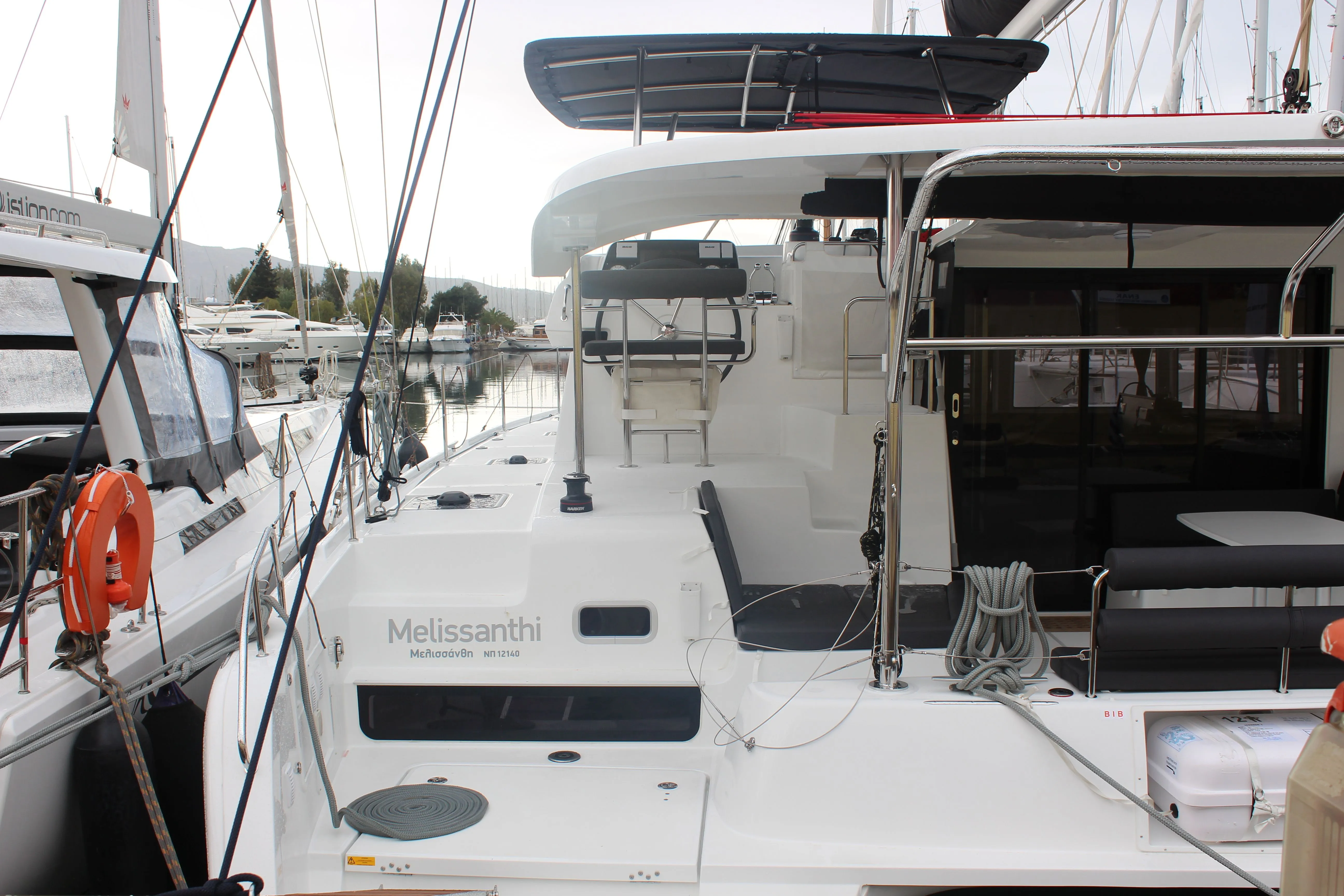 Melissanthi Charter Boat