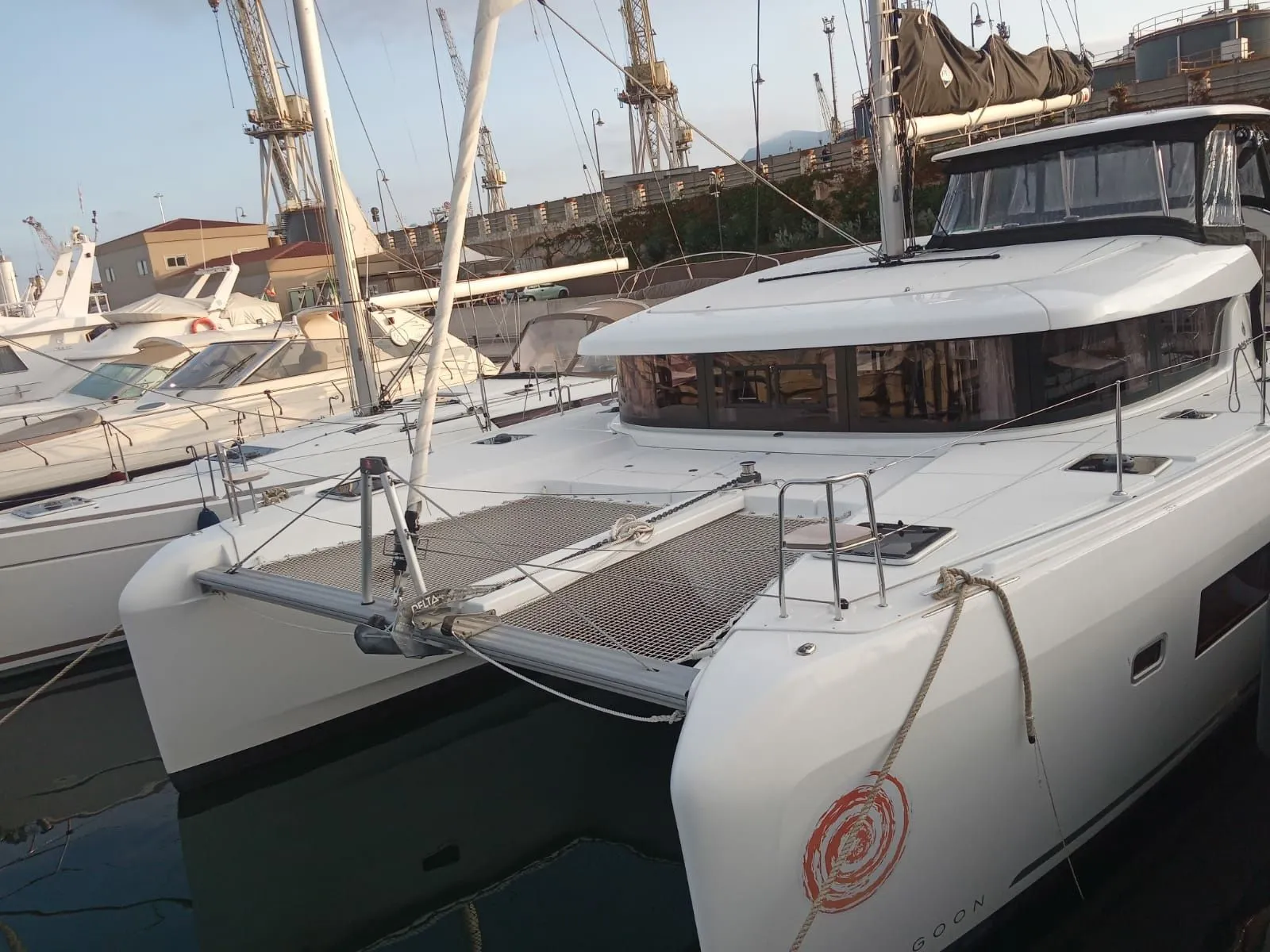 Memi Charter Boat