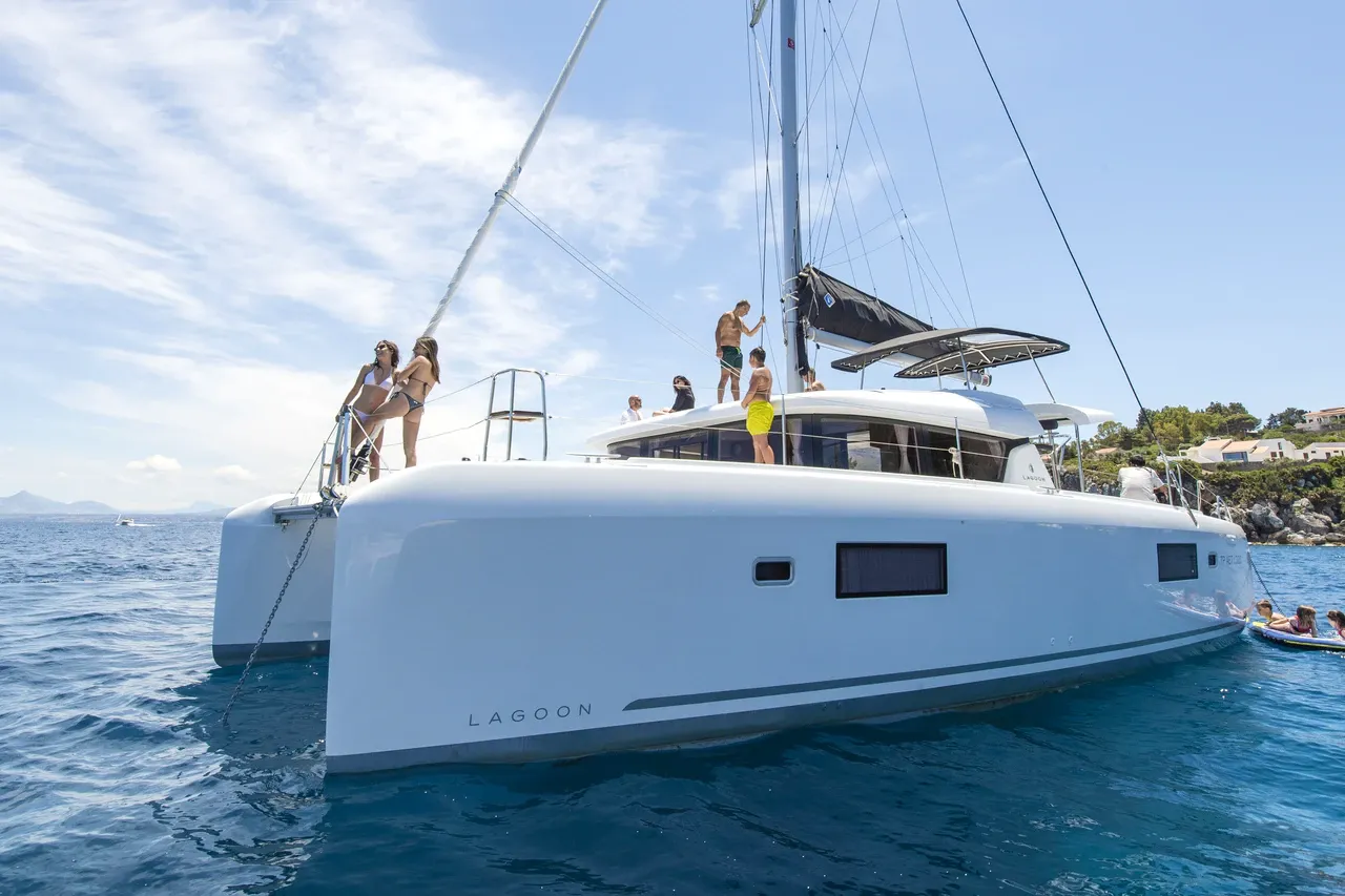 Nadir Charterboot - 5