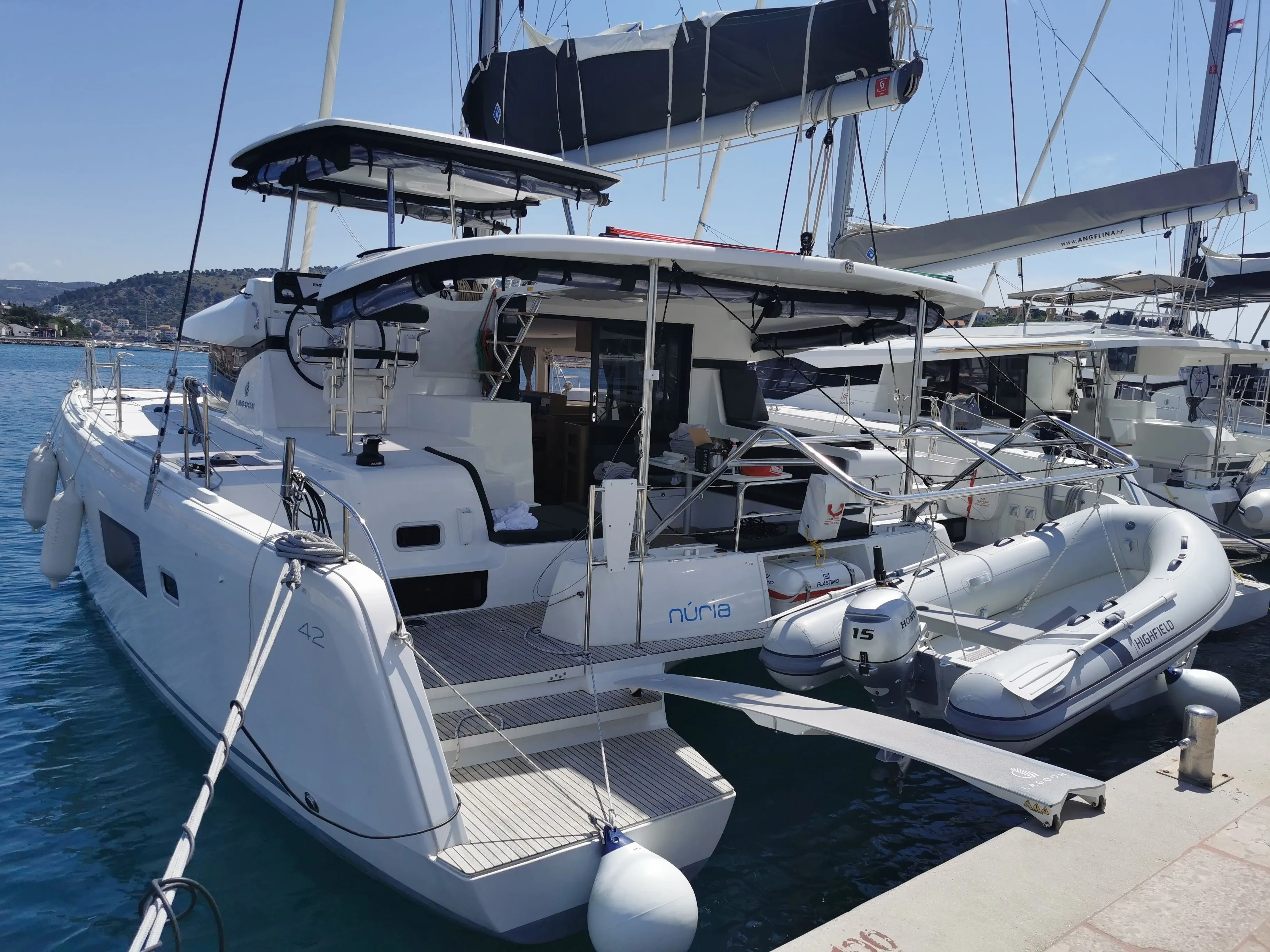 Чартер Nuria - 5