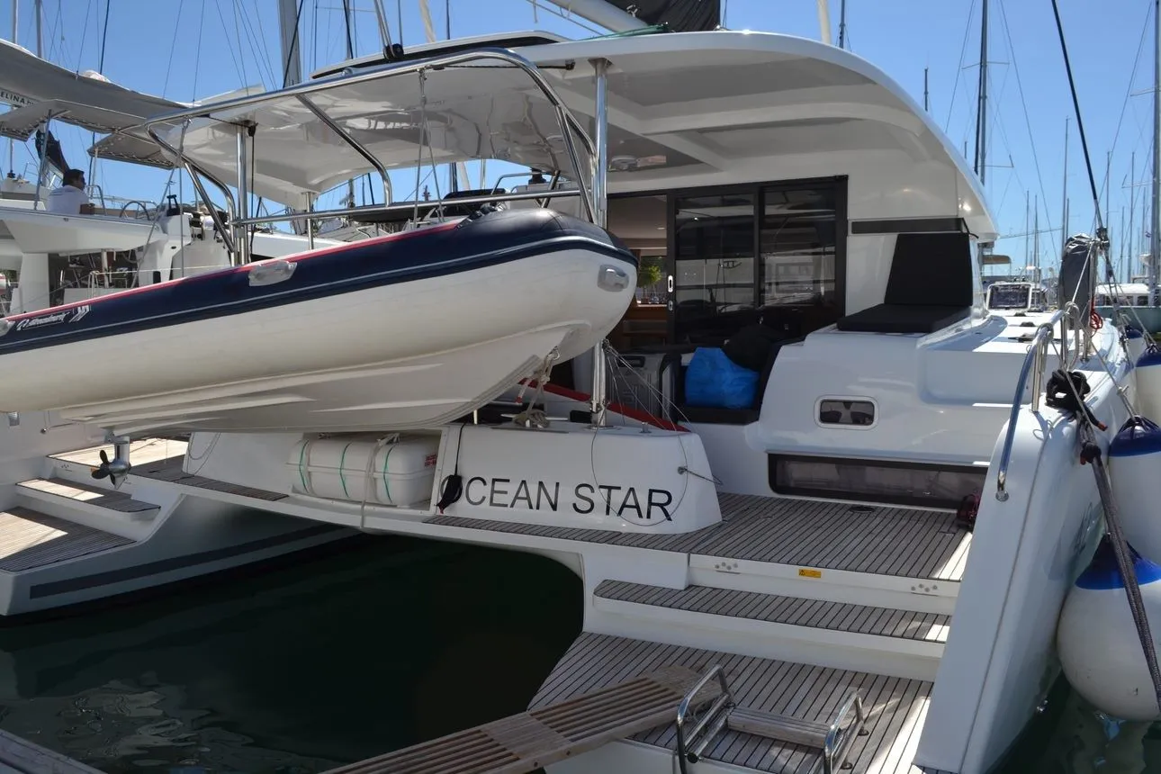 Charter a 12.8m Catamaran Lagoon 42 in Trogir