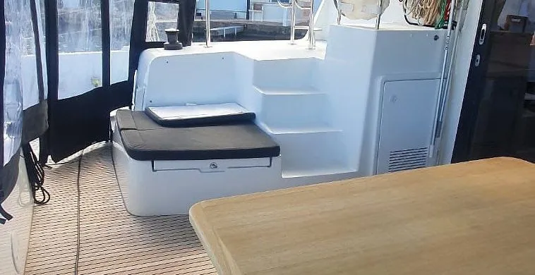 Odevie 3 Charter Boat
