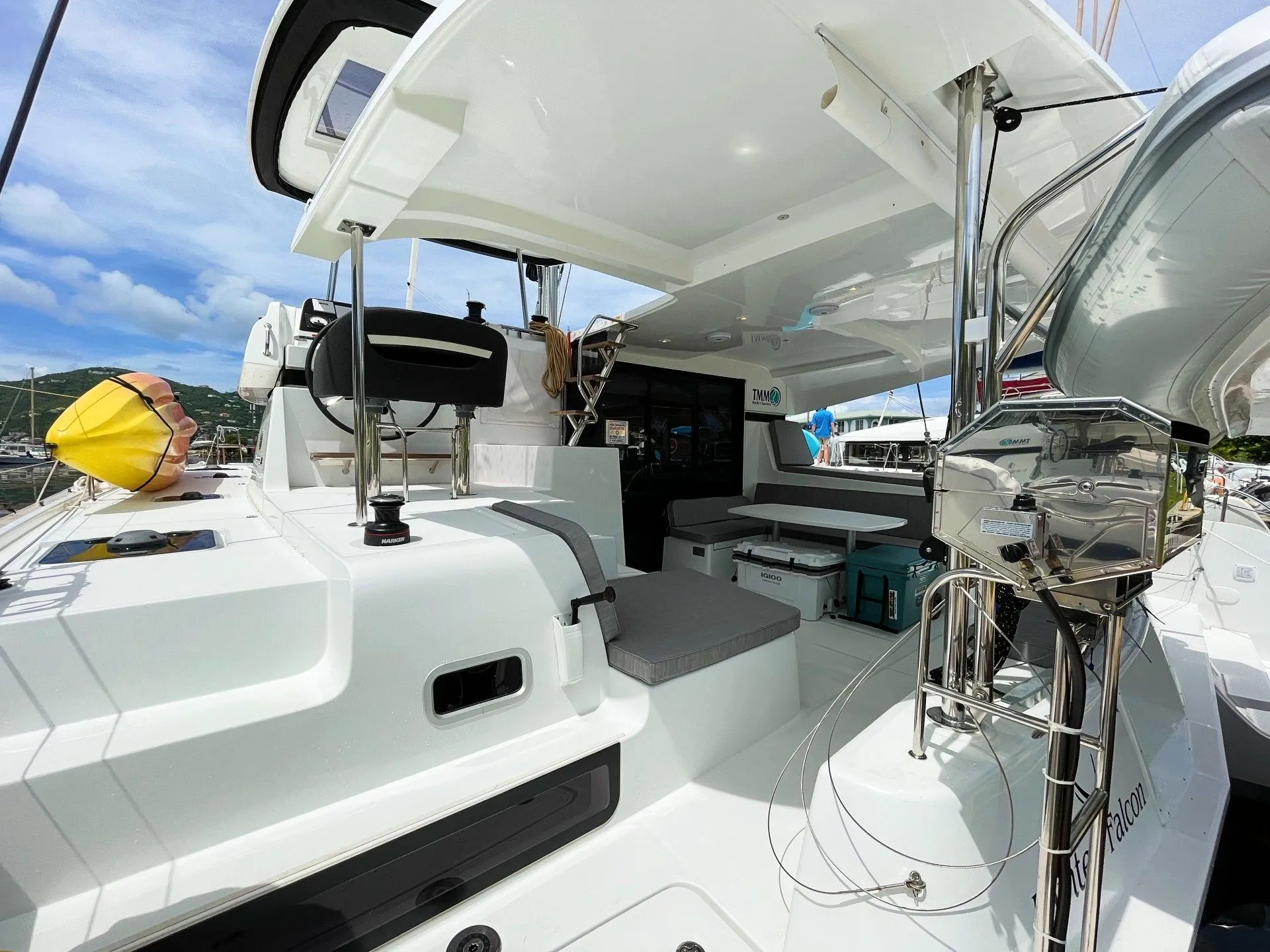 Painted Falcon Charterboot - 4