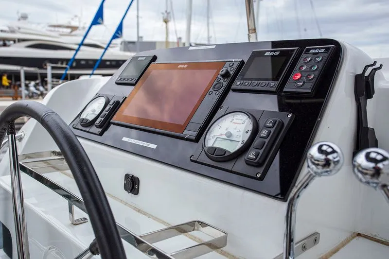 Pulp Fiction Charterboot - 5