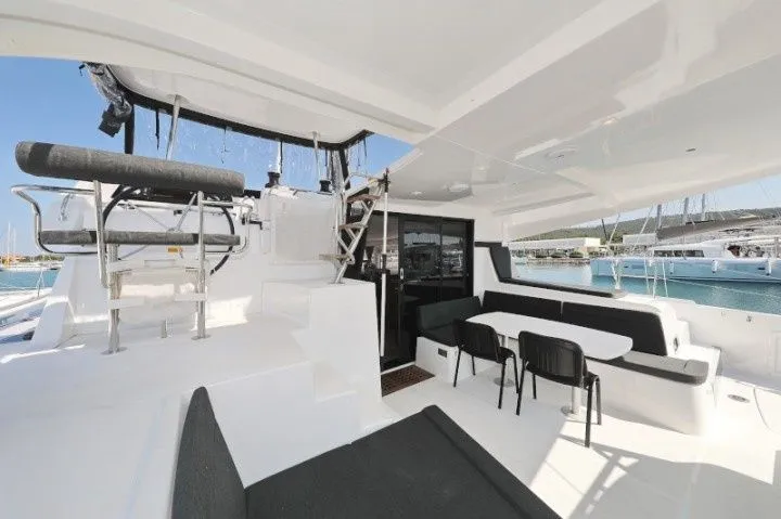 Royal Salute Charterboot - 4