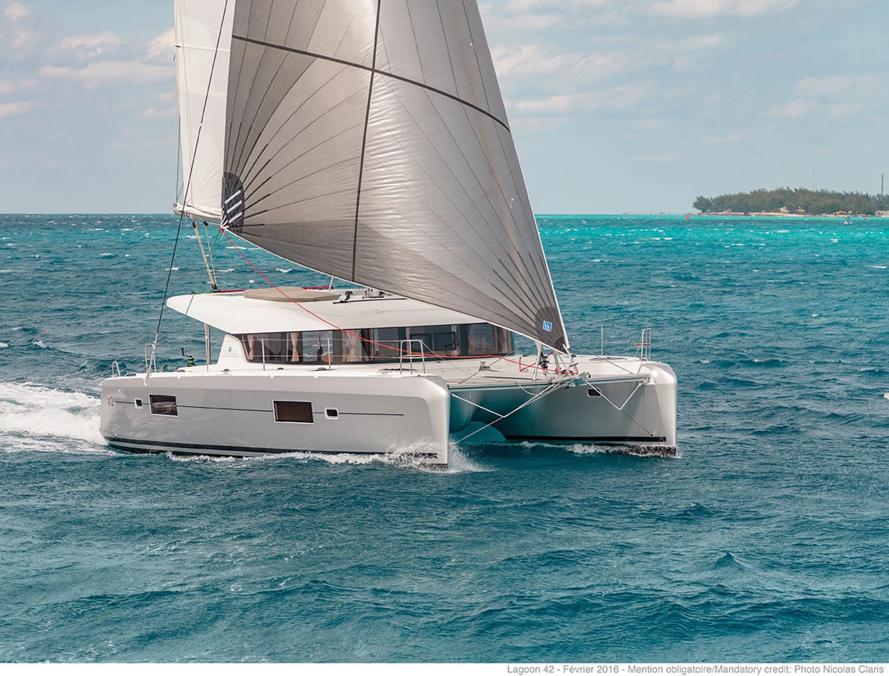 Charter a 12.8m Catamaran in Koolbaai
