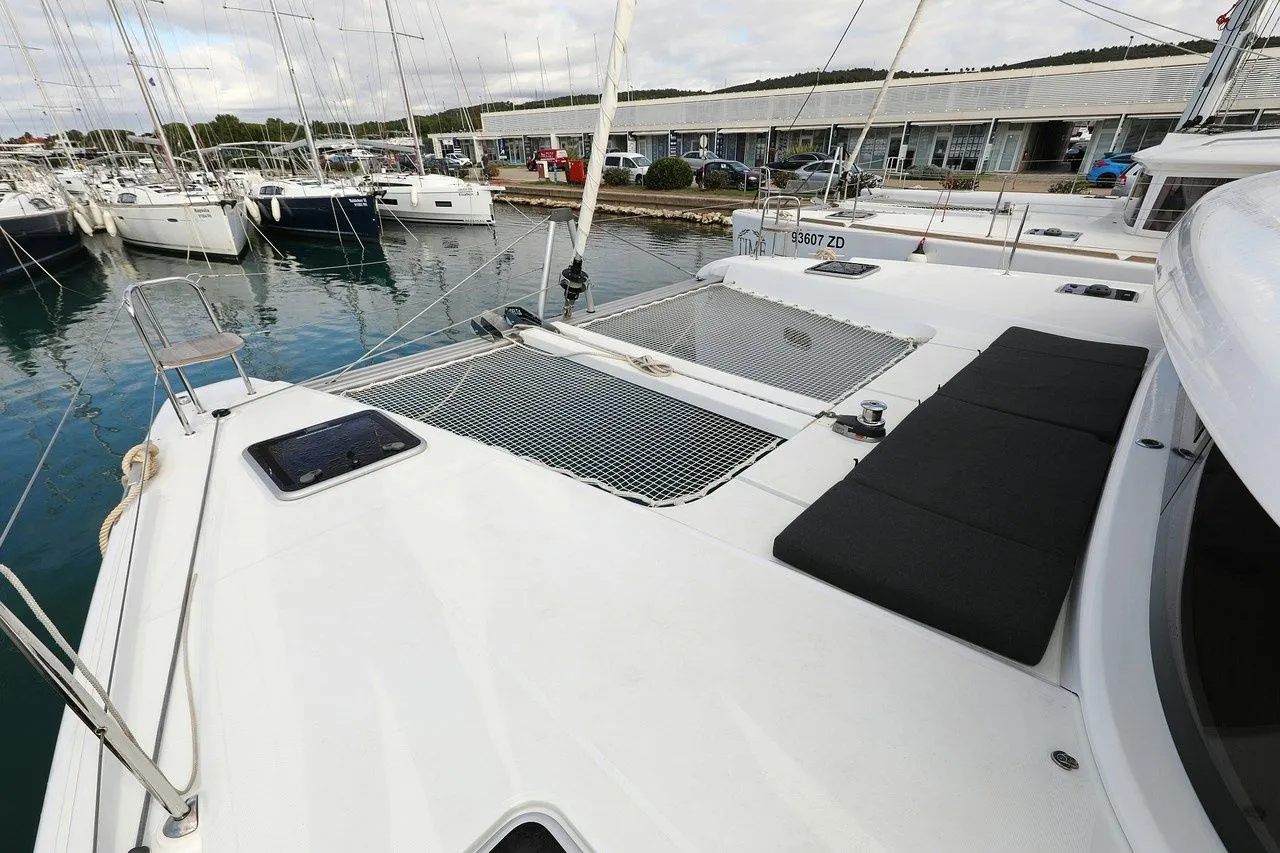 Zara Charterboot - 5