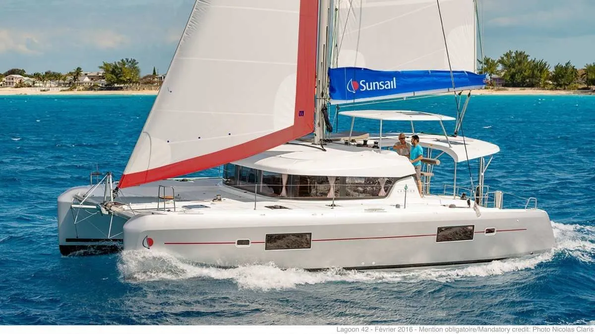 Sunsail 19 (9) Charter Boat