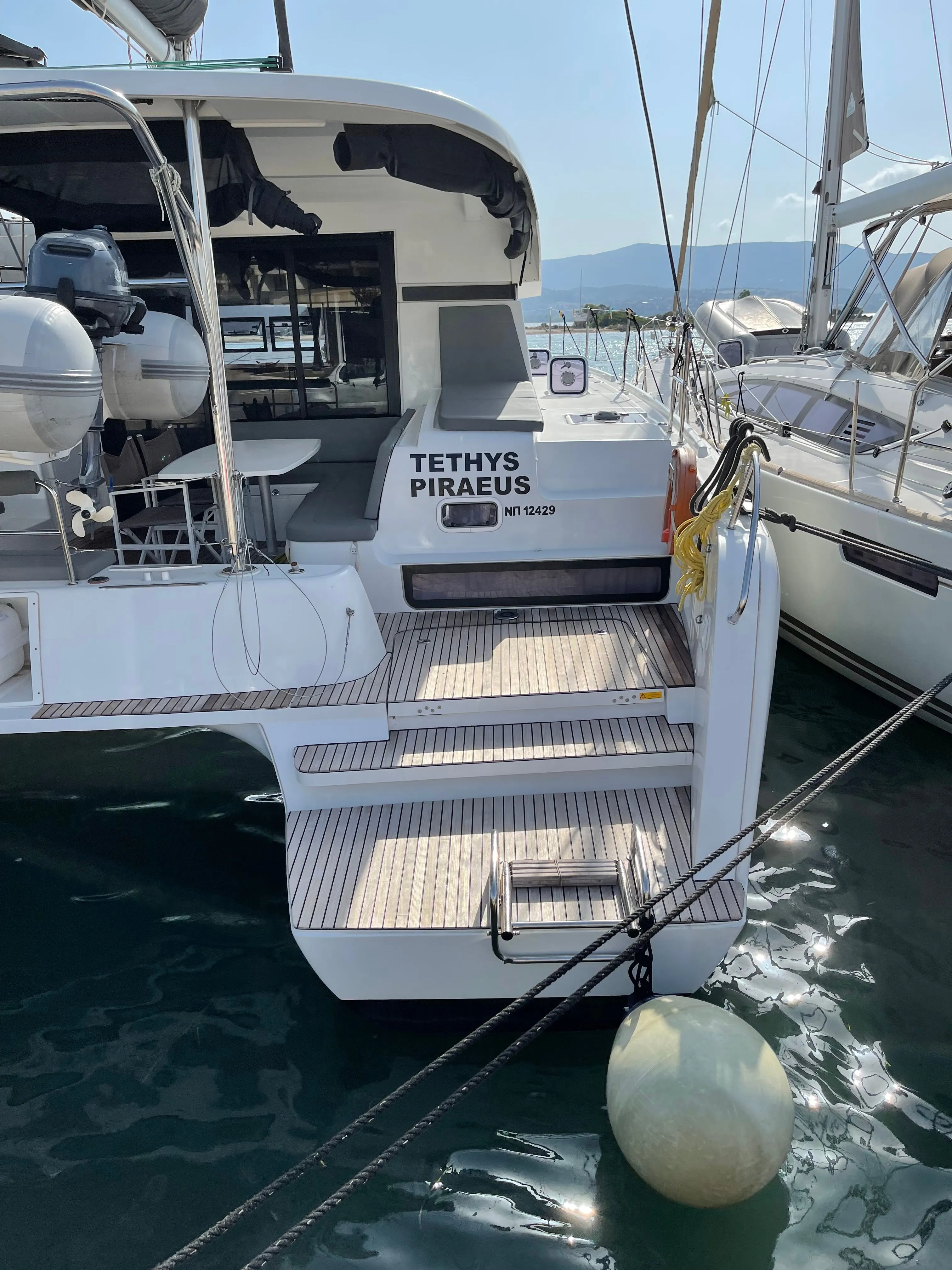 Tethys Charterboot - 4
