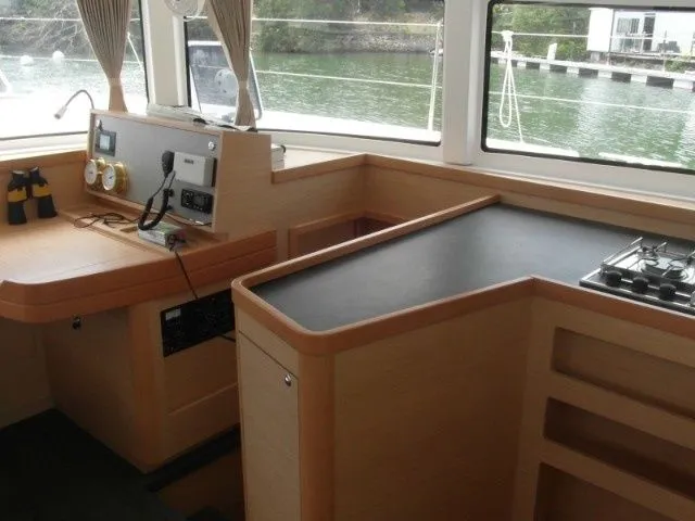 Charter a 12.8m Catamaran in Pointe-à-Pitre