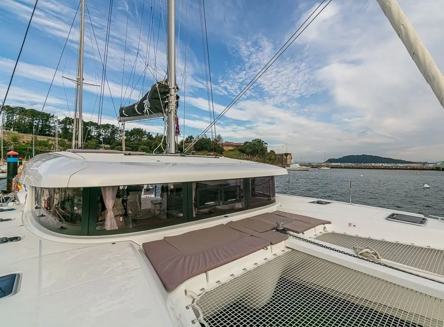 12.79m Baiona Lagoon 42 Hire