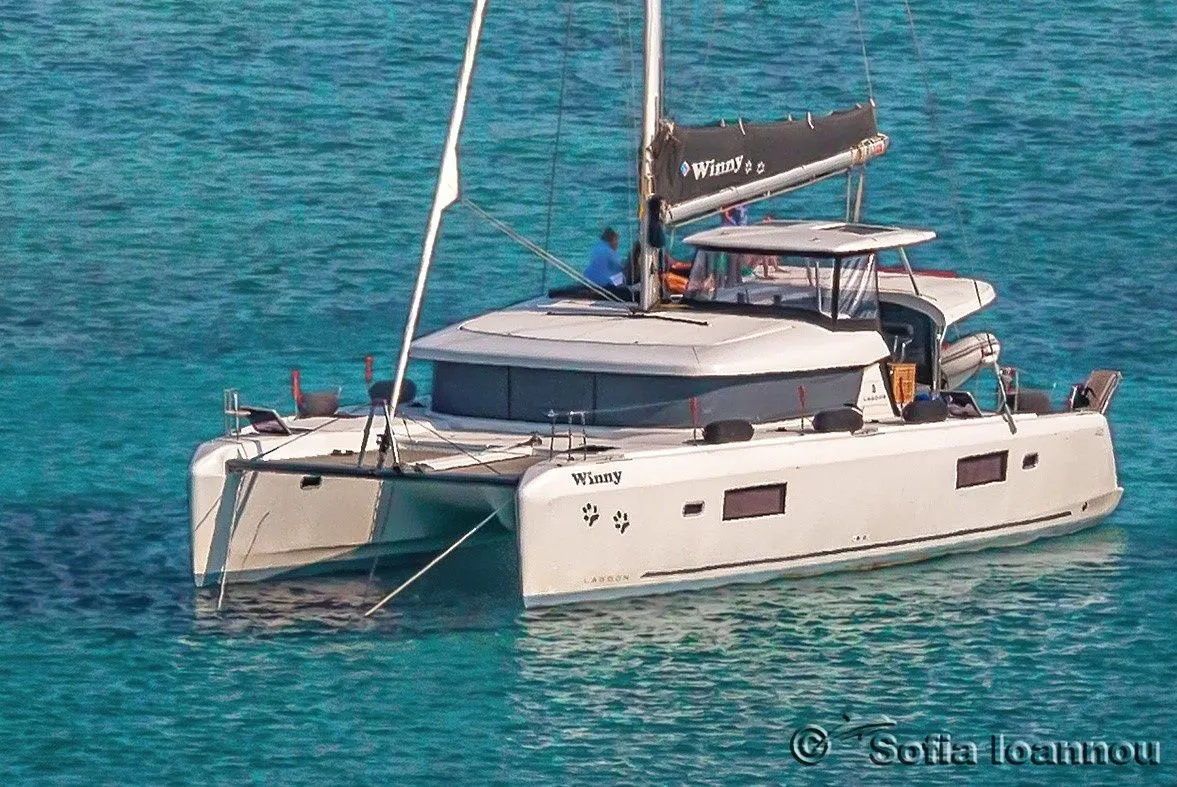 Winny Charter Boat