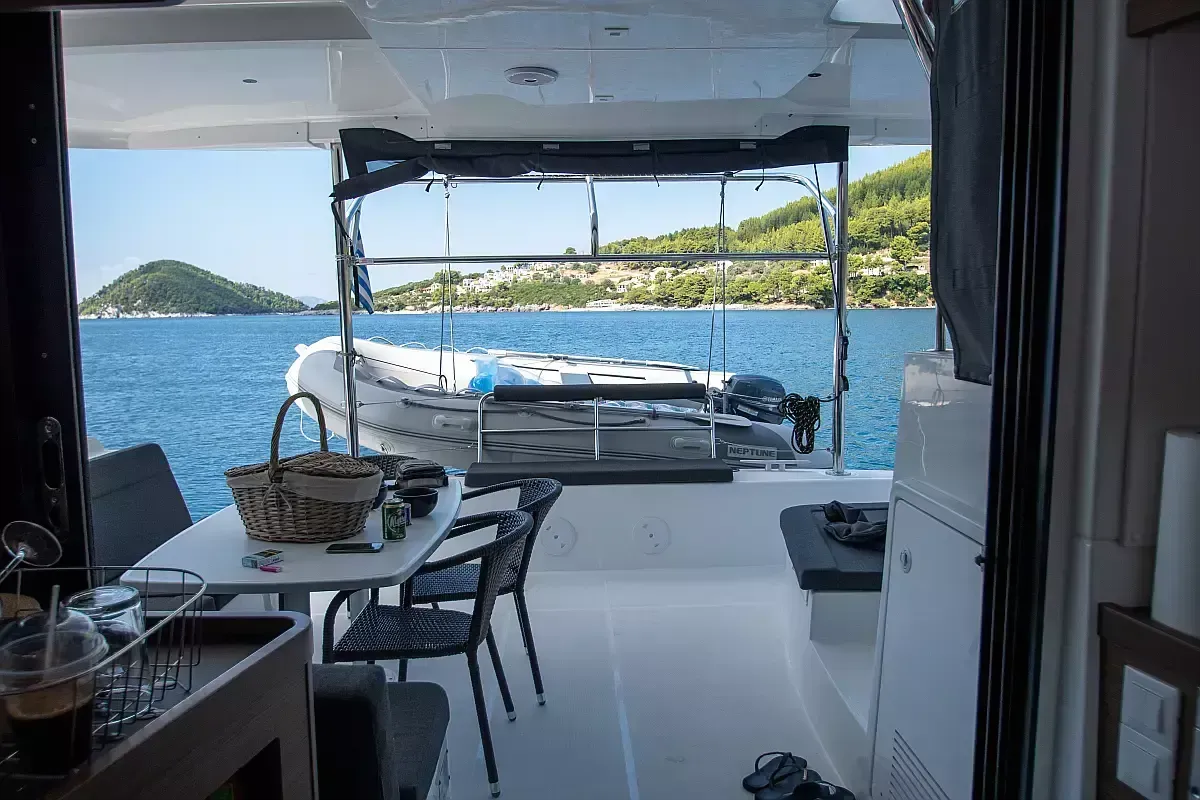 Zaki Charterboot - 5