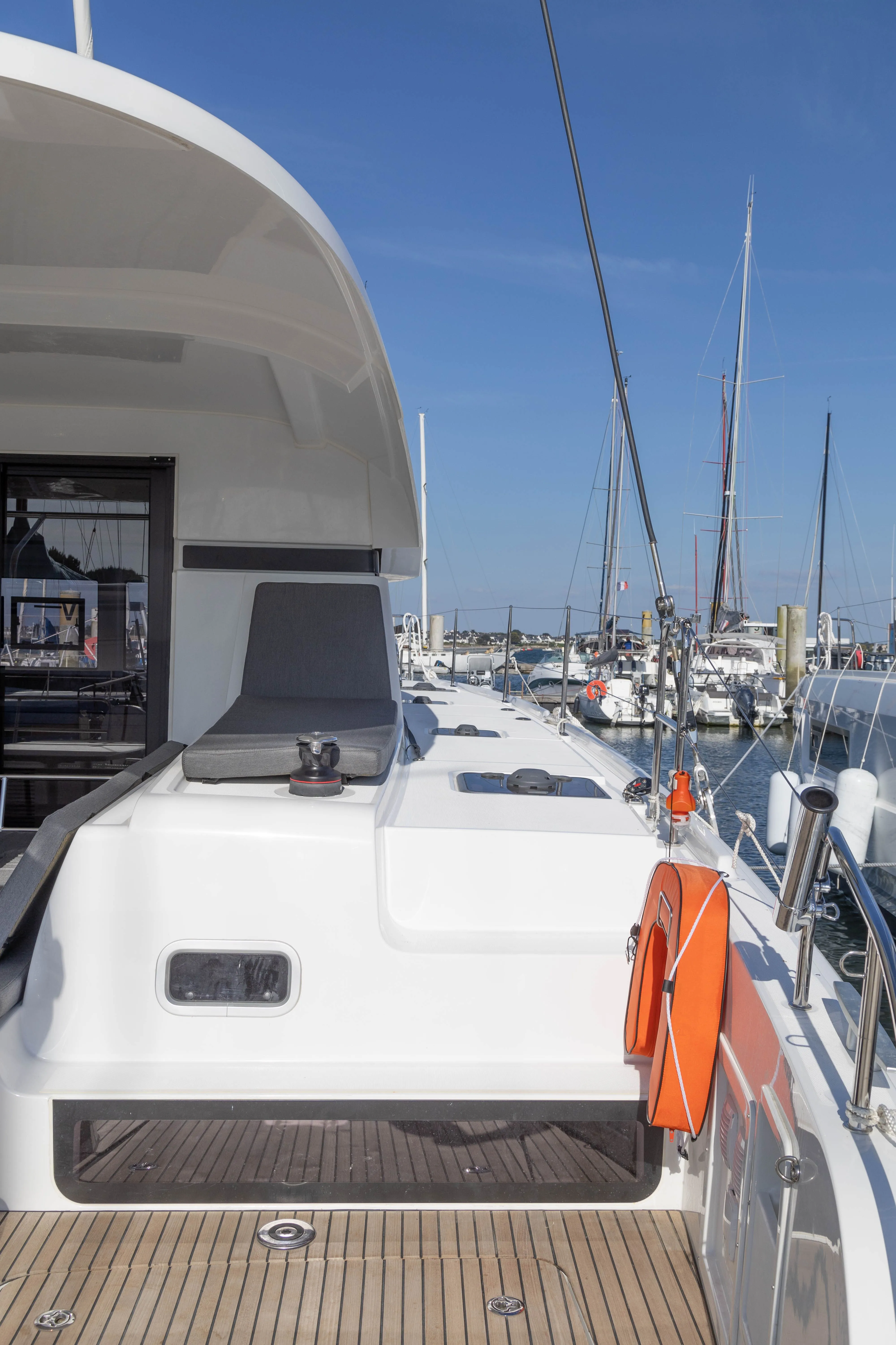 12.8m Eden Island Catamaran Hire