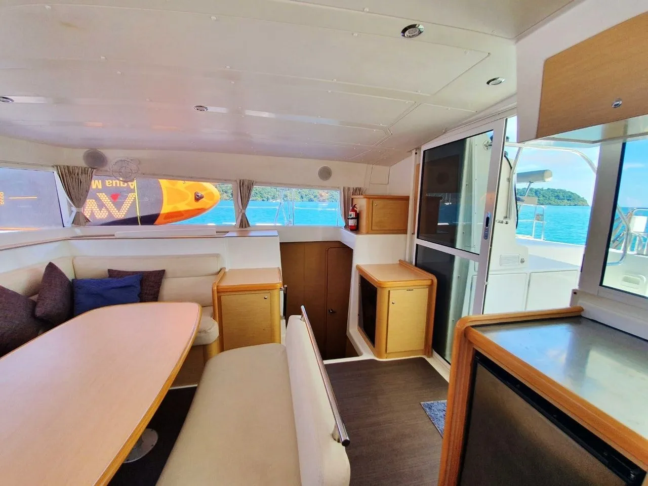 Charter a 12.49m Catamaran in Ko Chang