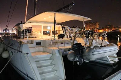 Rent a 12.61m Catamaran Lagoon 421 in Milazzo