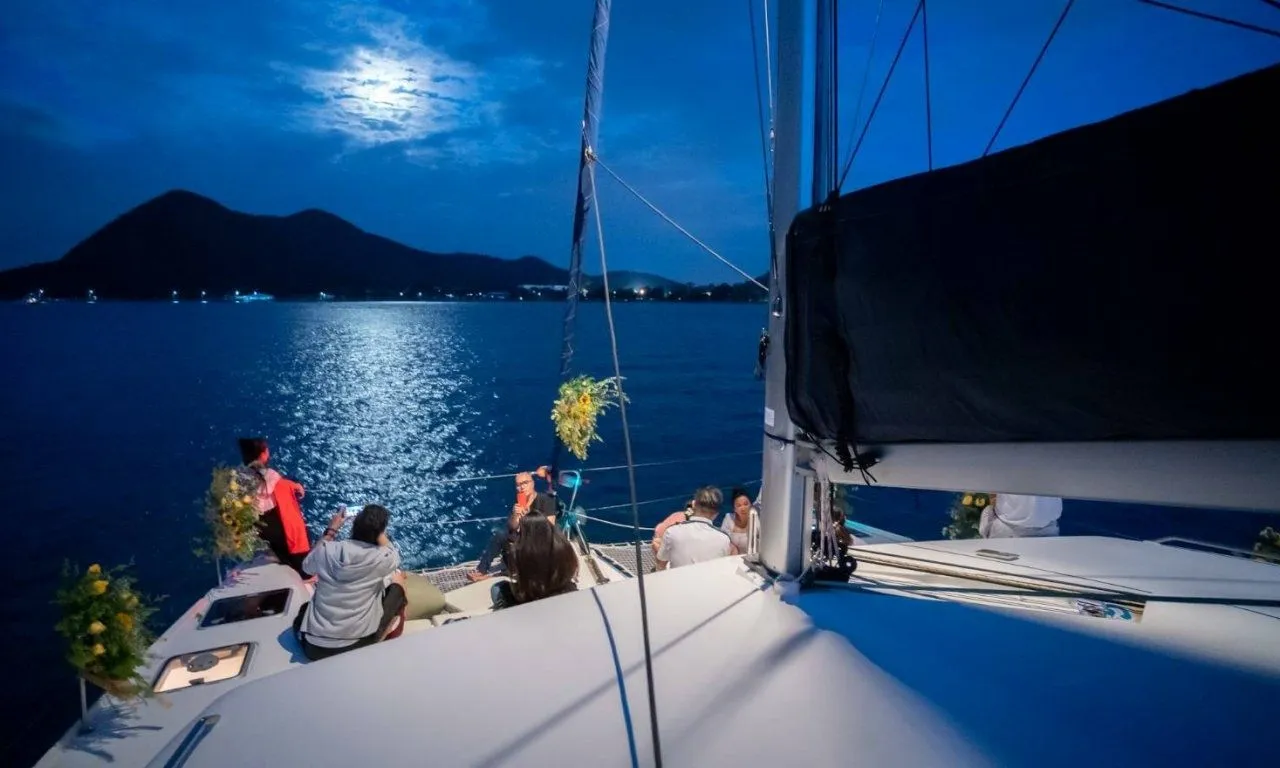 Poseidon 5 Charterboot - 4