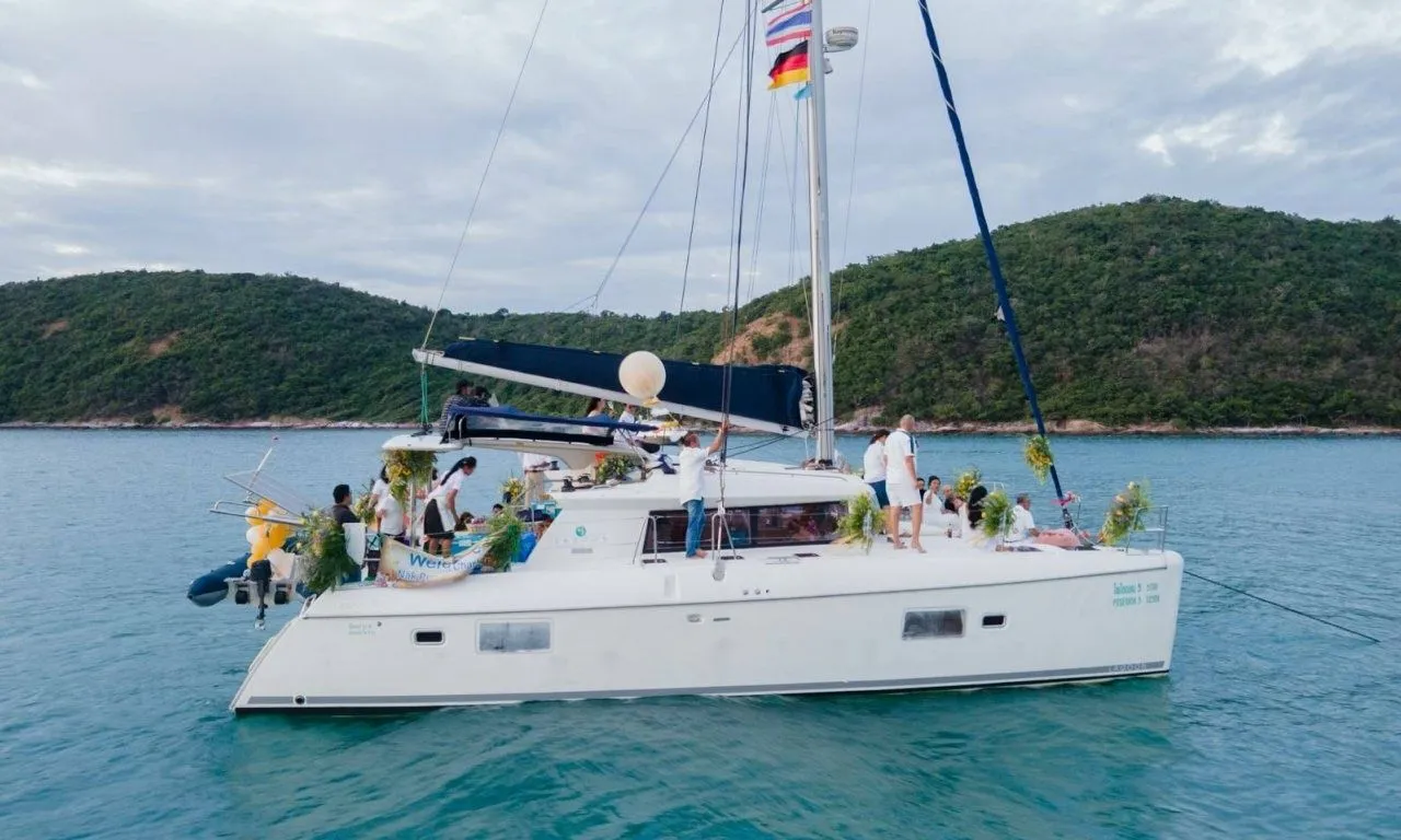 Poseidon 5 Charter Boat