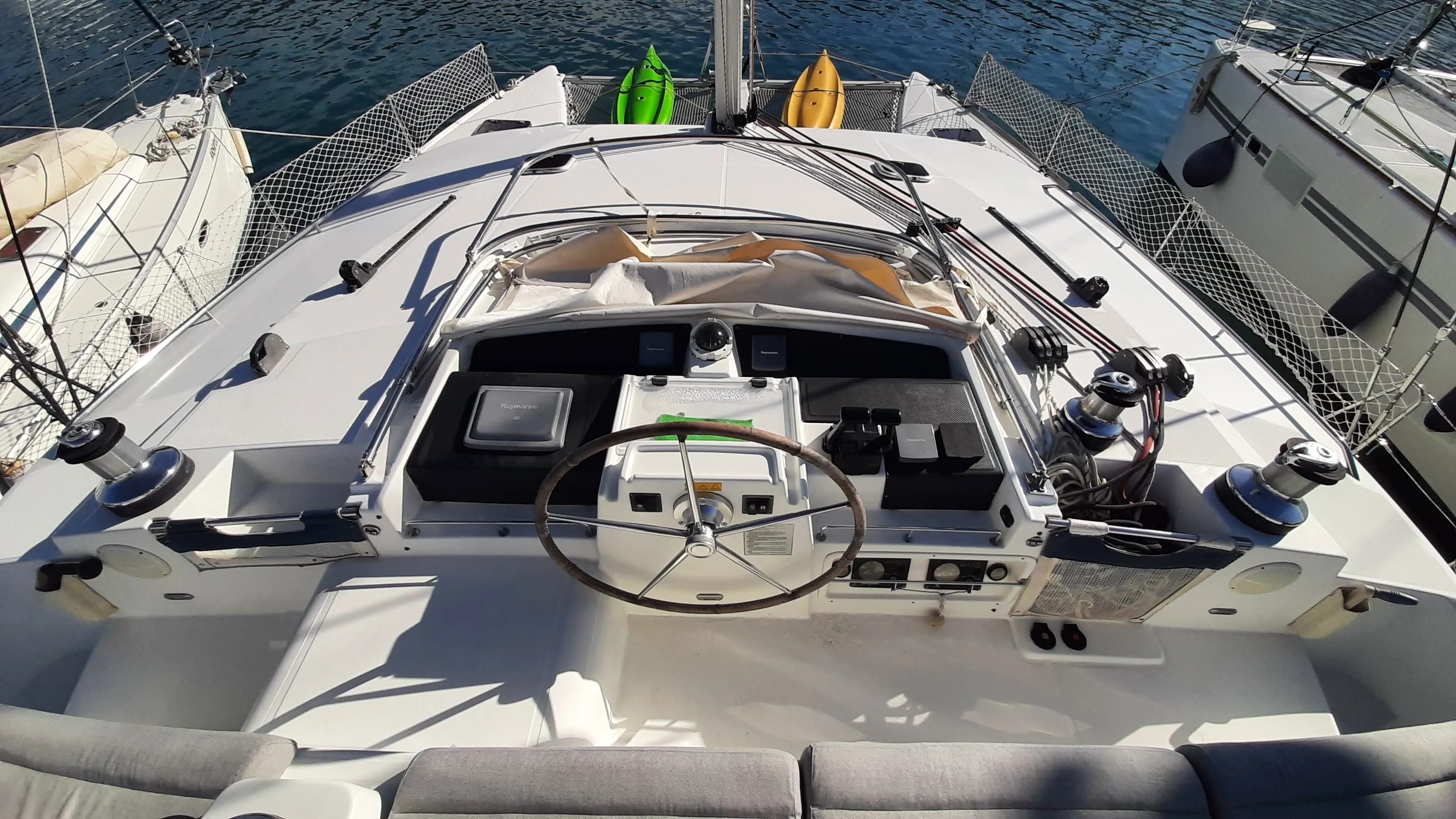 Akik Charter Boat