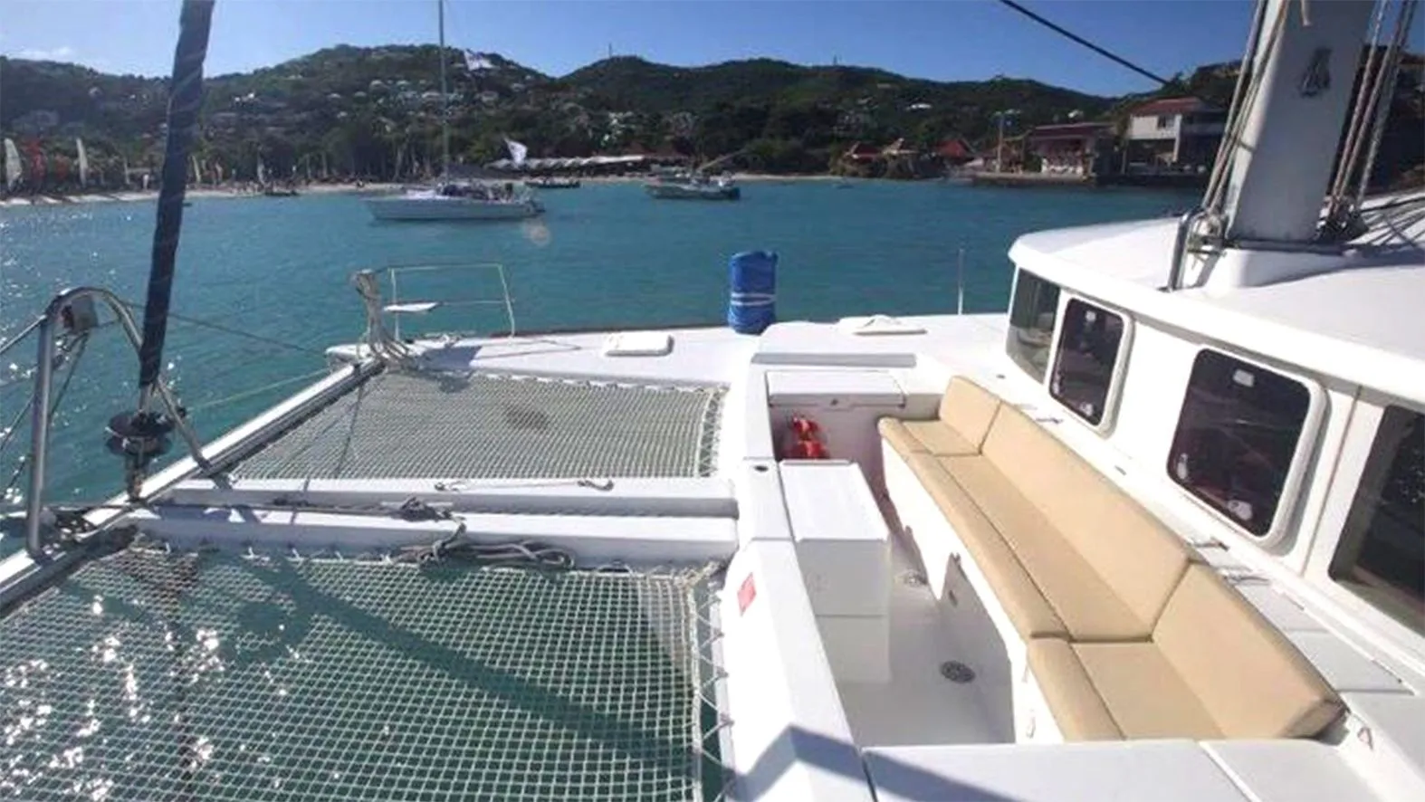 Blue Nicobar Charterboot - 4