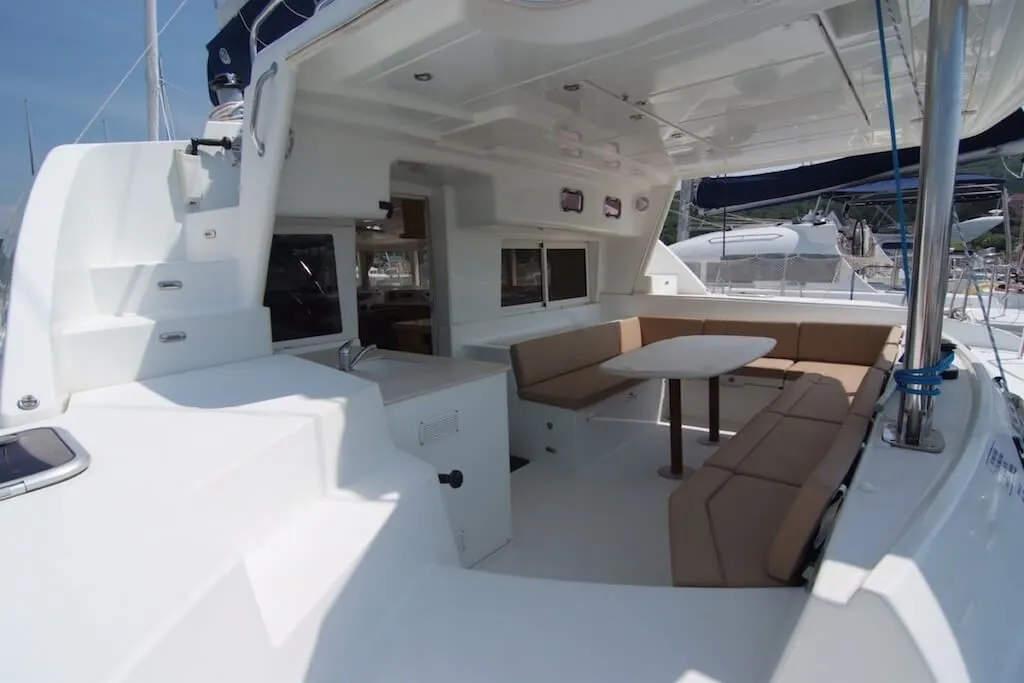 13.61m Punat Catamaran Hire