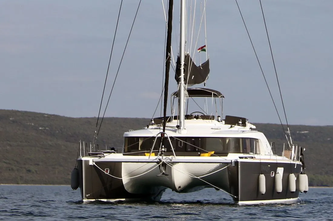 Чартер Unique - 3