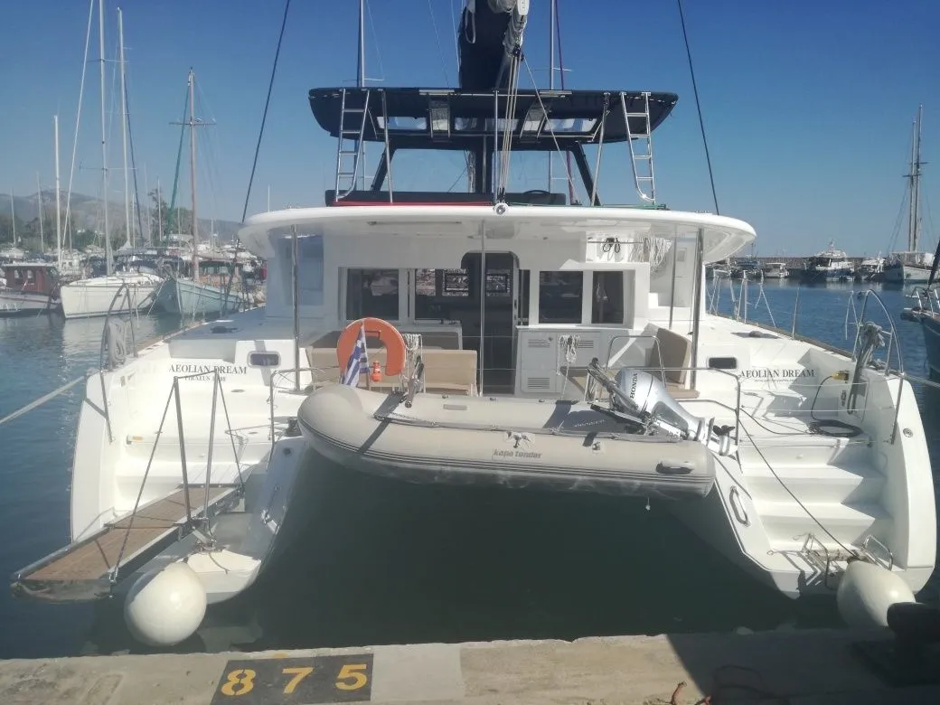 Charter a 13.96m Boat in Preveza