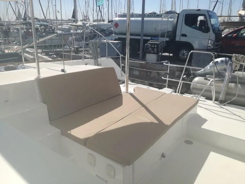 Aeolian Dream Charter Boat