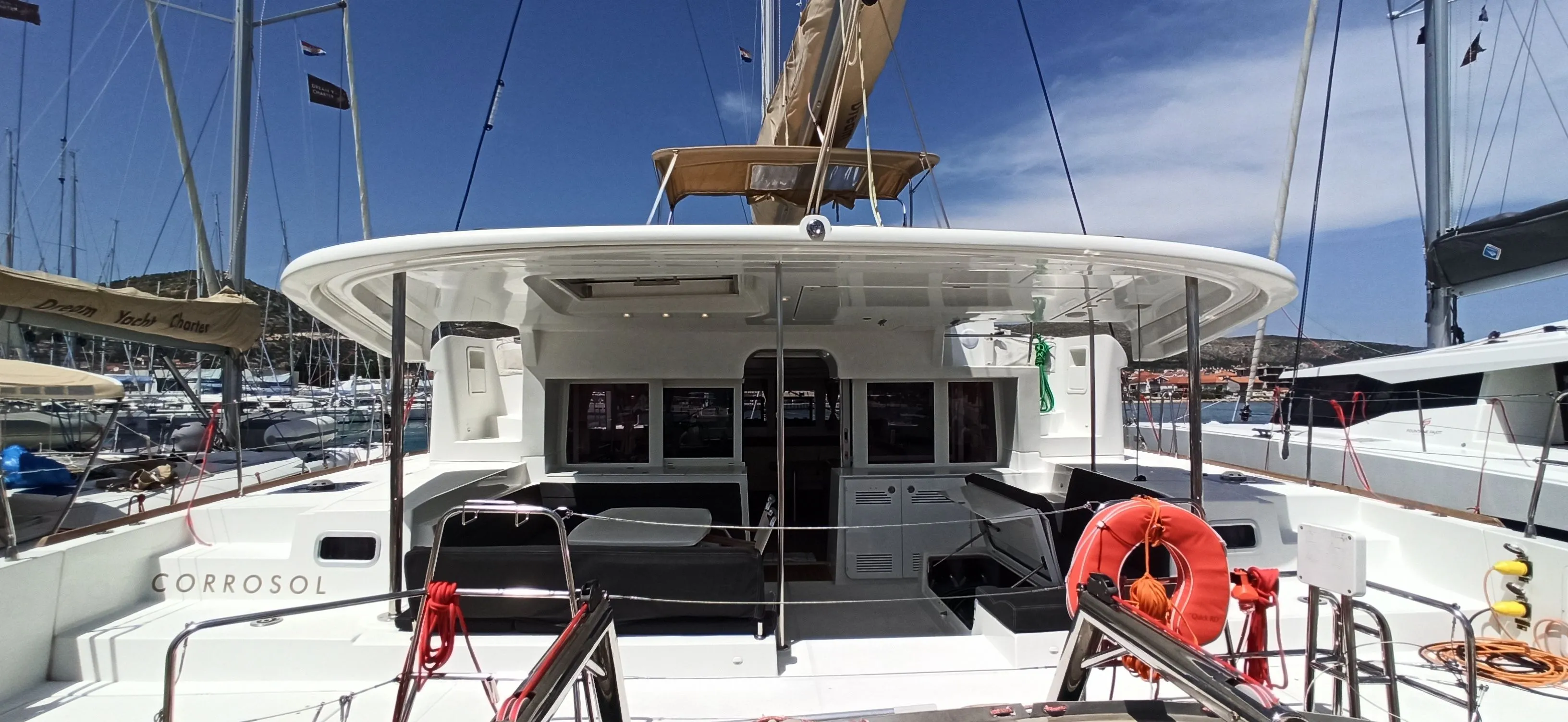 Boot - Rent a 13.96m Catamaran Lagoon 450 F in Ajaccio