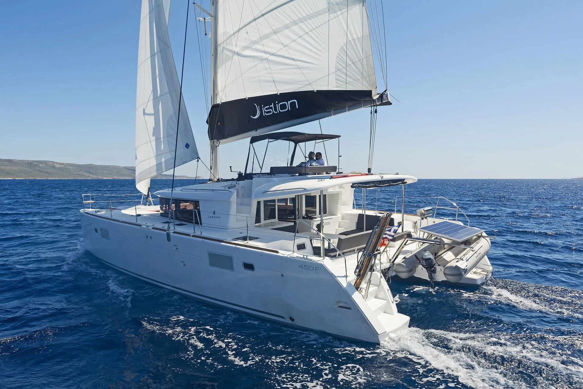 Boot - Rent a 13.96m 6 Cabin Catamaran in Skiathos Town