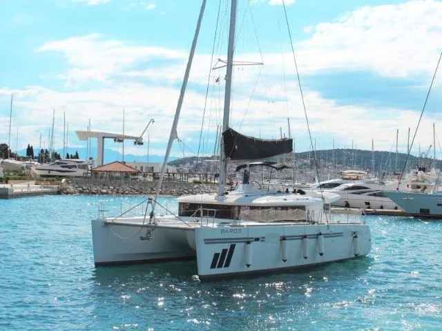 Чартер Baros - 4
