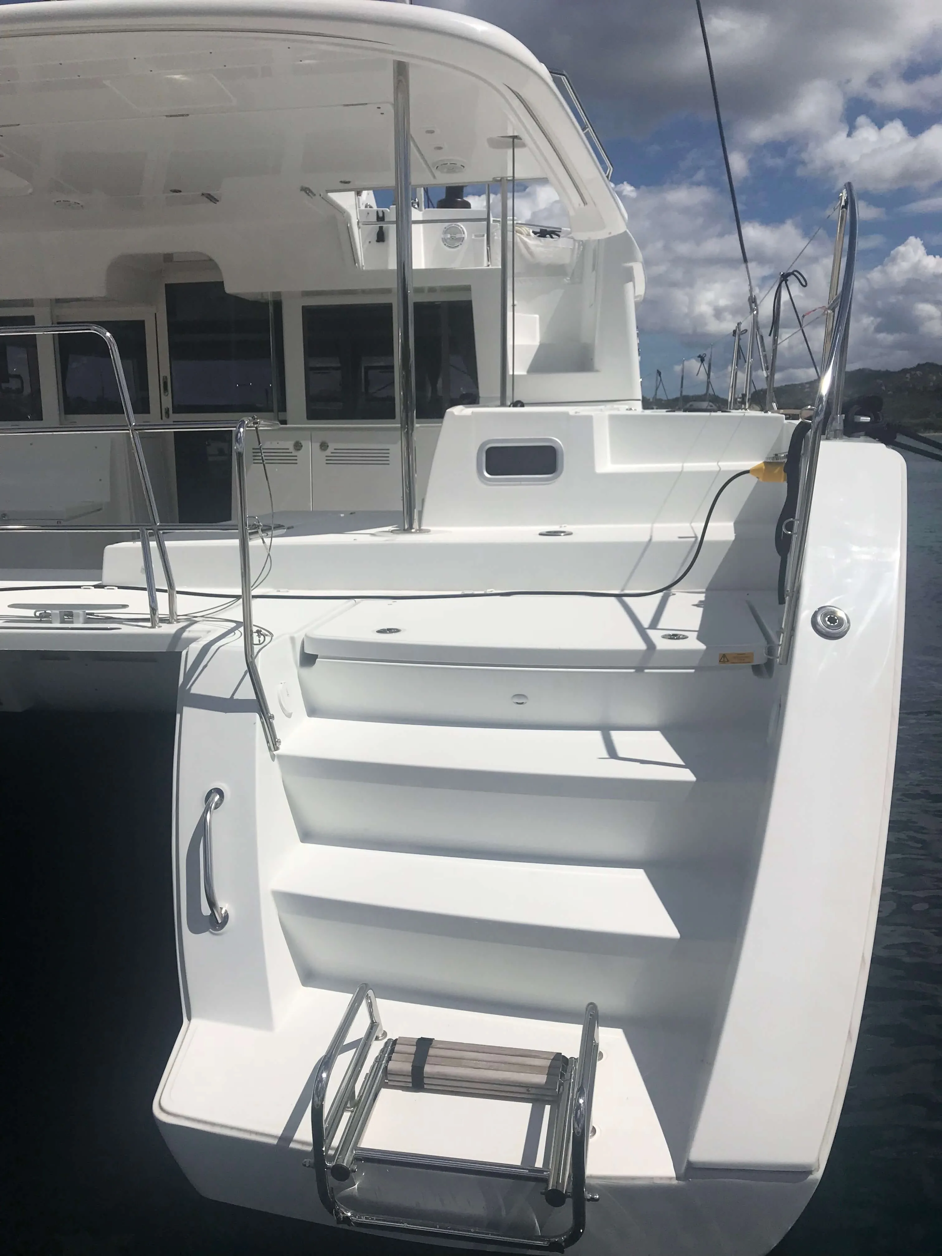 Charter a 13.96m Catamaran Lagoon 450 F in Castiglioncello
