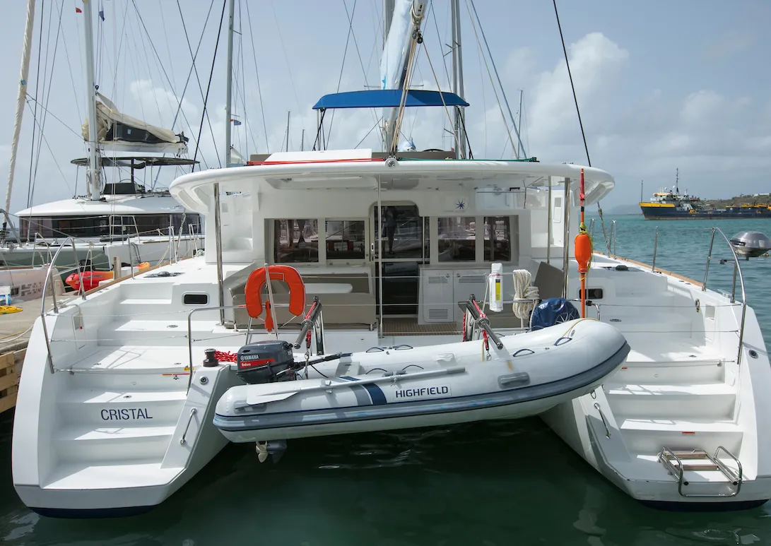 13.96m Marsh Harbour 6 Cabin Catamaran Hire
